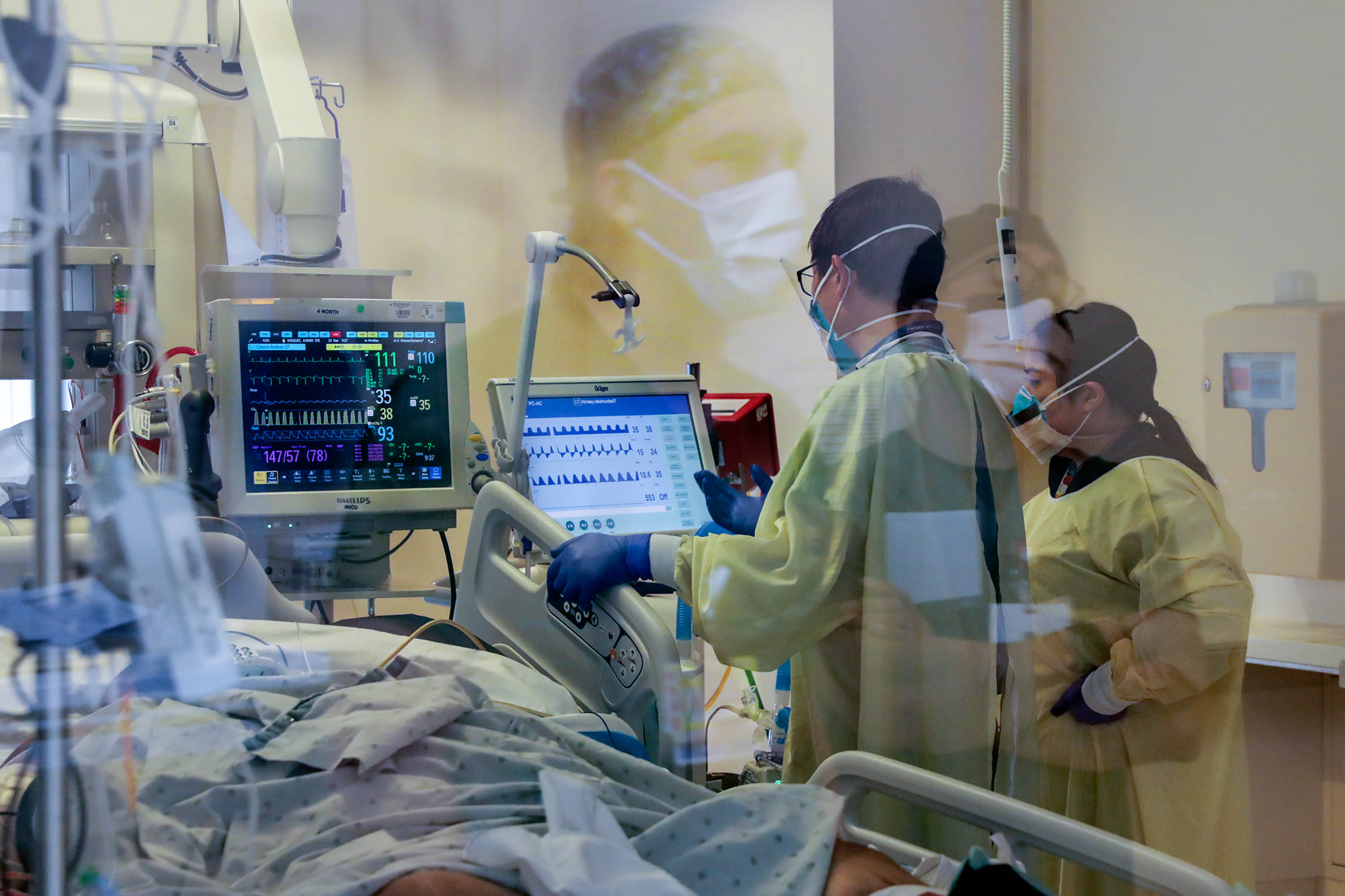 Omicron propels dramatic spike in COVID cases across California - Vimarsana News