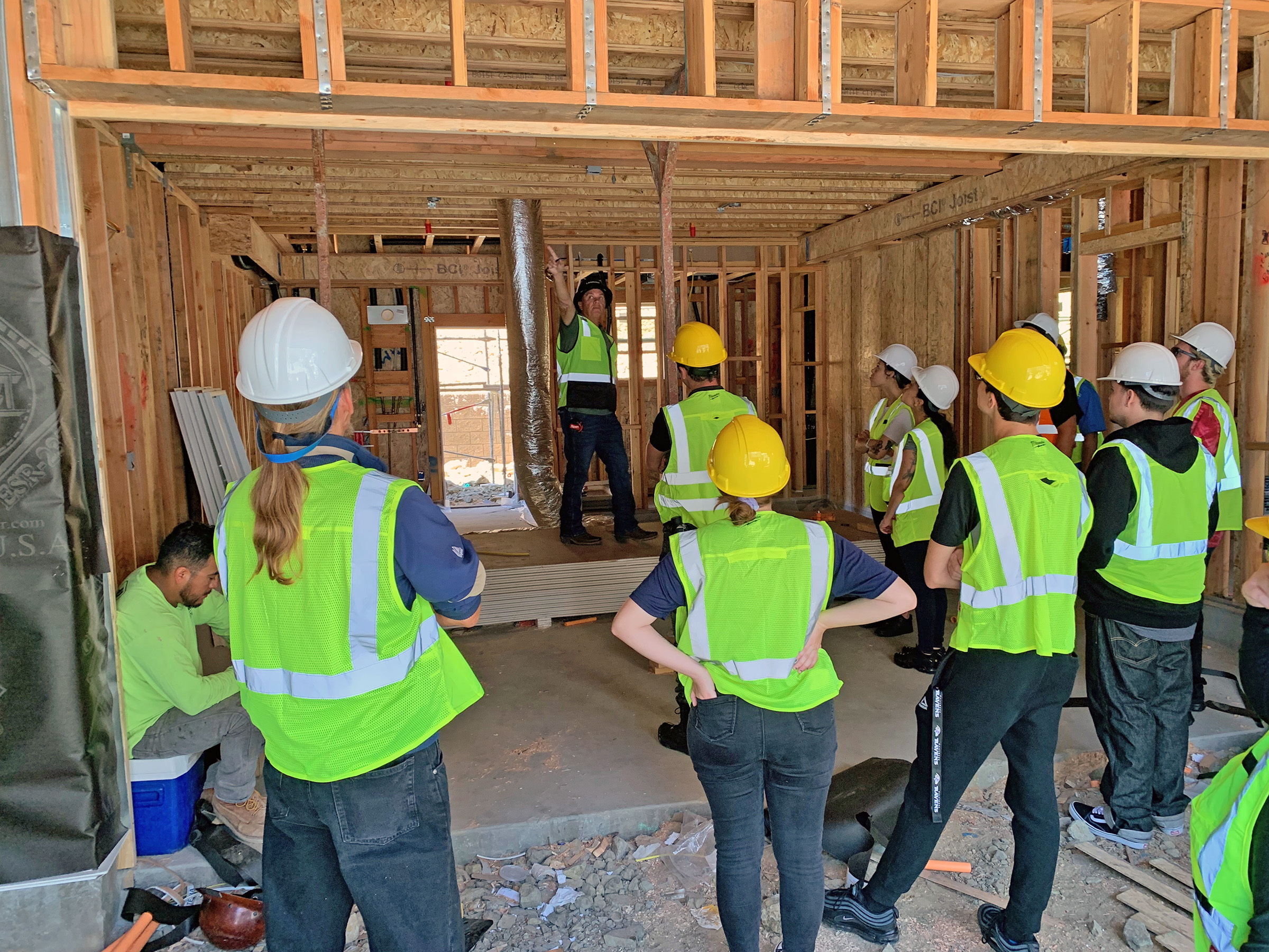 Nonprofit fights homelessness by training individuals in construction careers - Vimarsana News