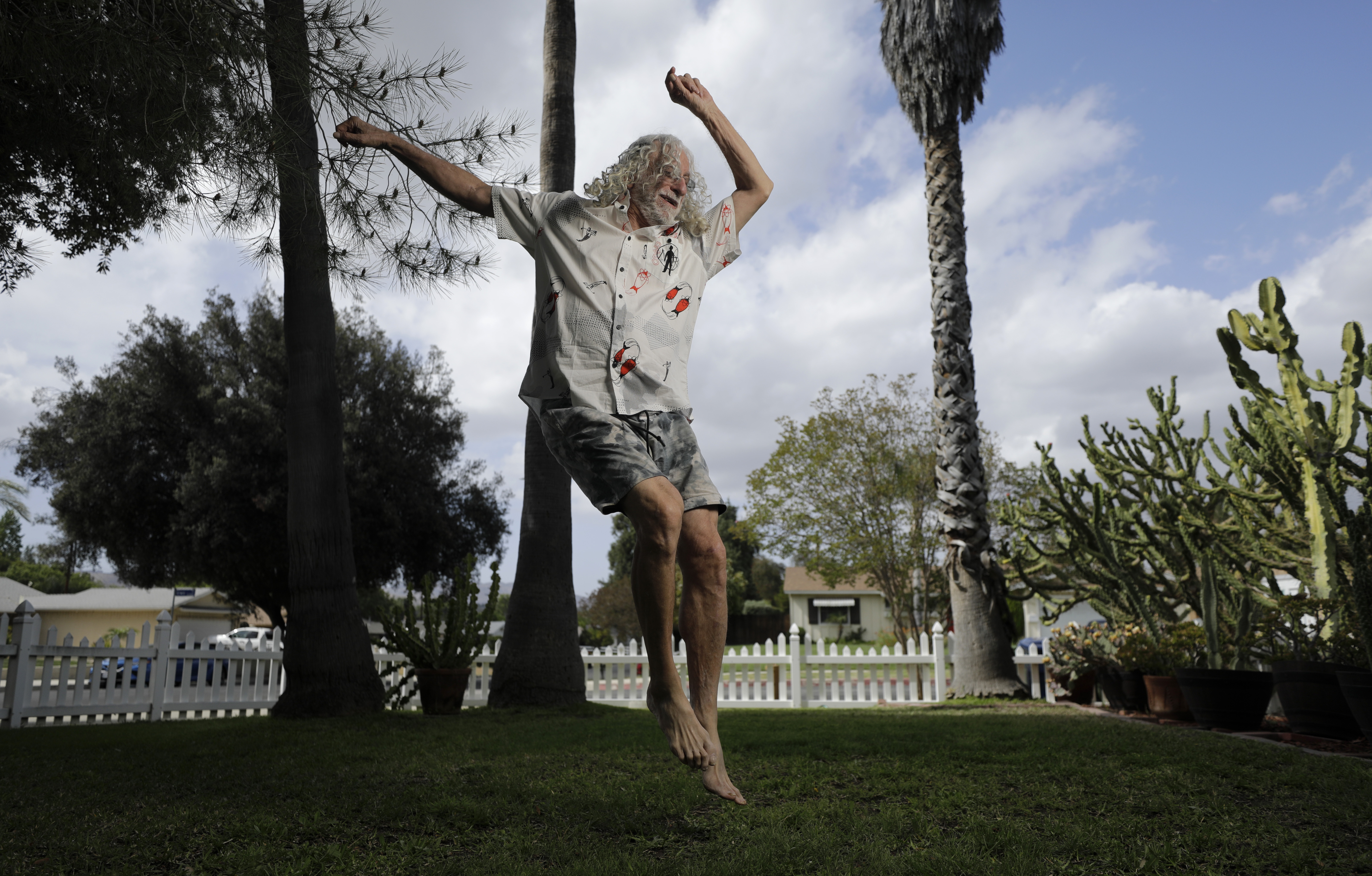 The post-lockdown return of L.A. concert staple Dancing Man - Vimarsana News