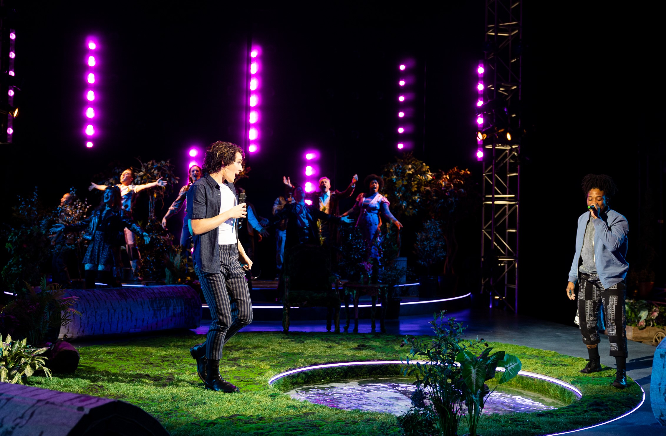 La Jolla Playhouse breaking new boundaries with 'gender-ful' staging of 'As You Like It' - Vimarsana News