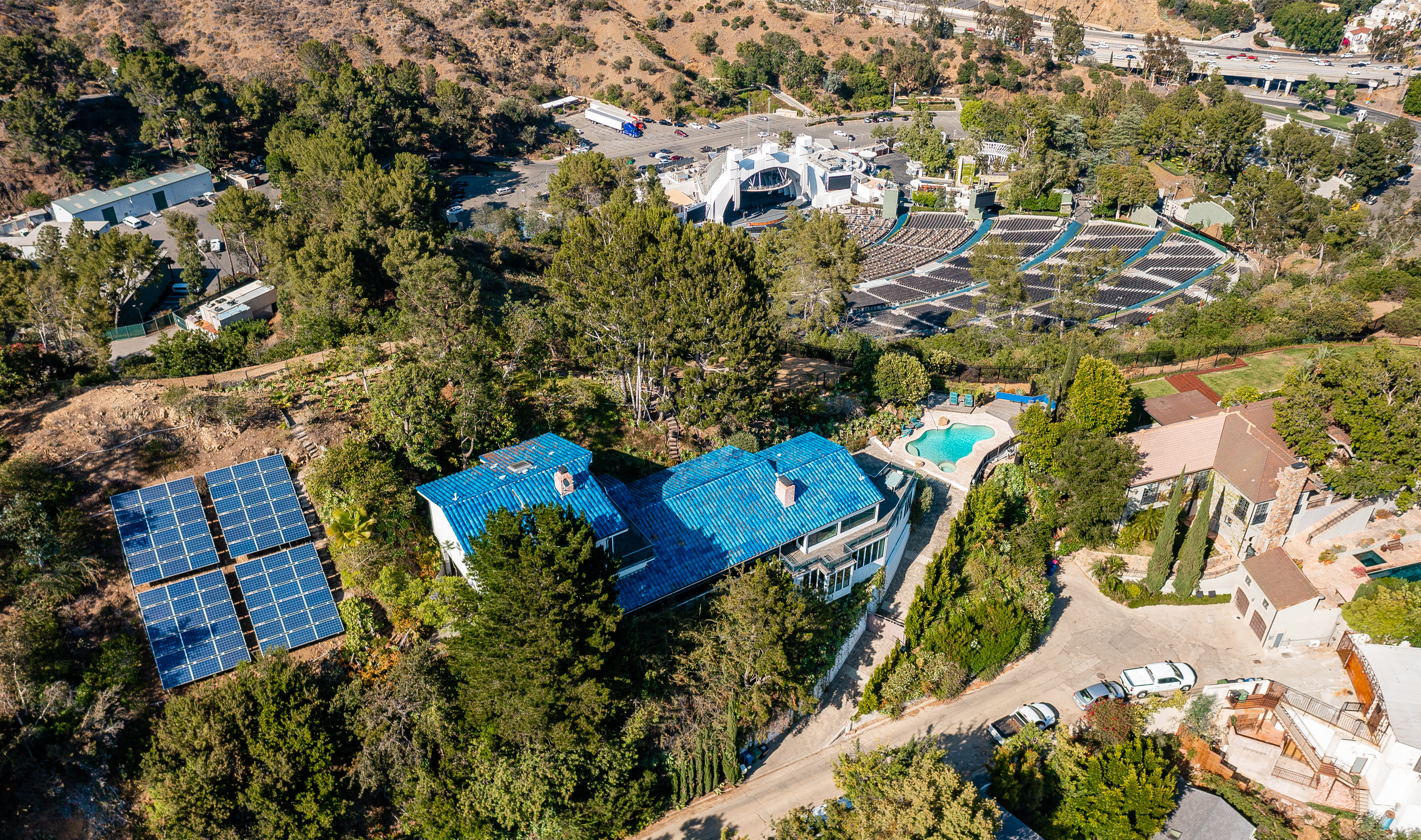 R.E.M.'s Mike Mills is selling home overlooking the Hollywood Bowl - Vimarsana News