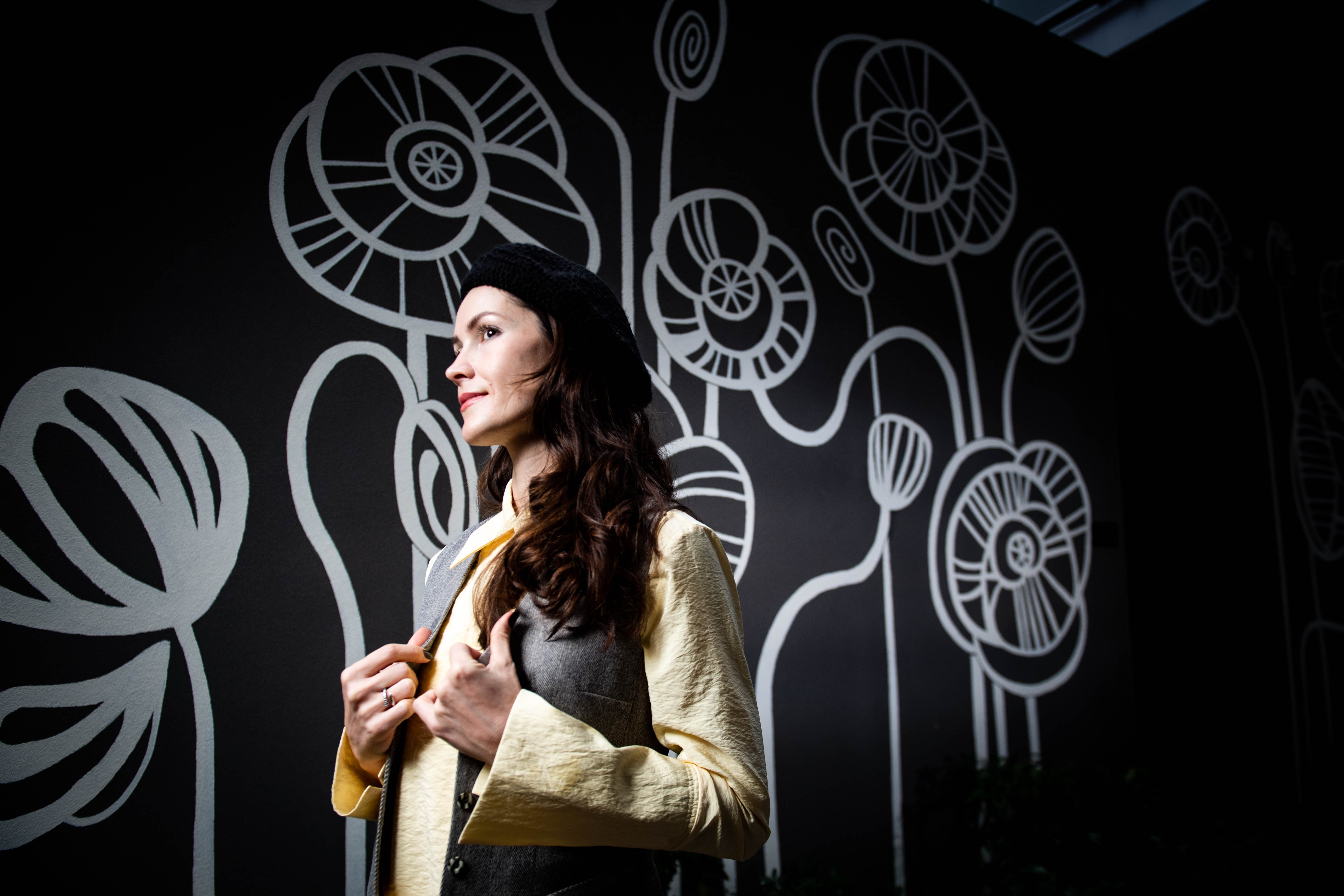 Escondido artist, born and raised in Ukraine, shares her style with adopted new home - Vimarsana News