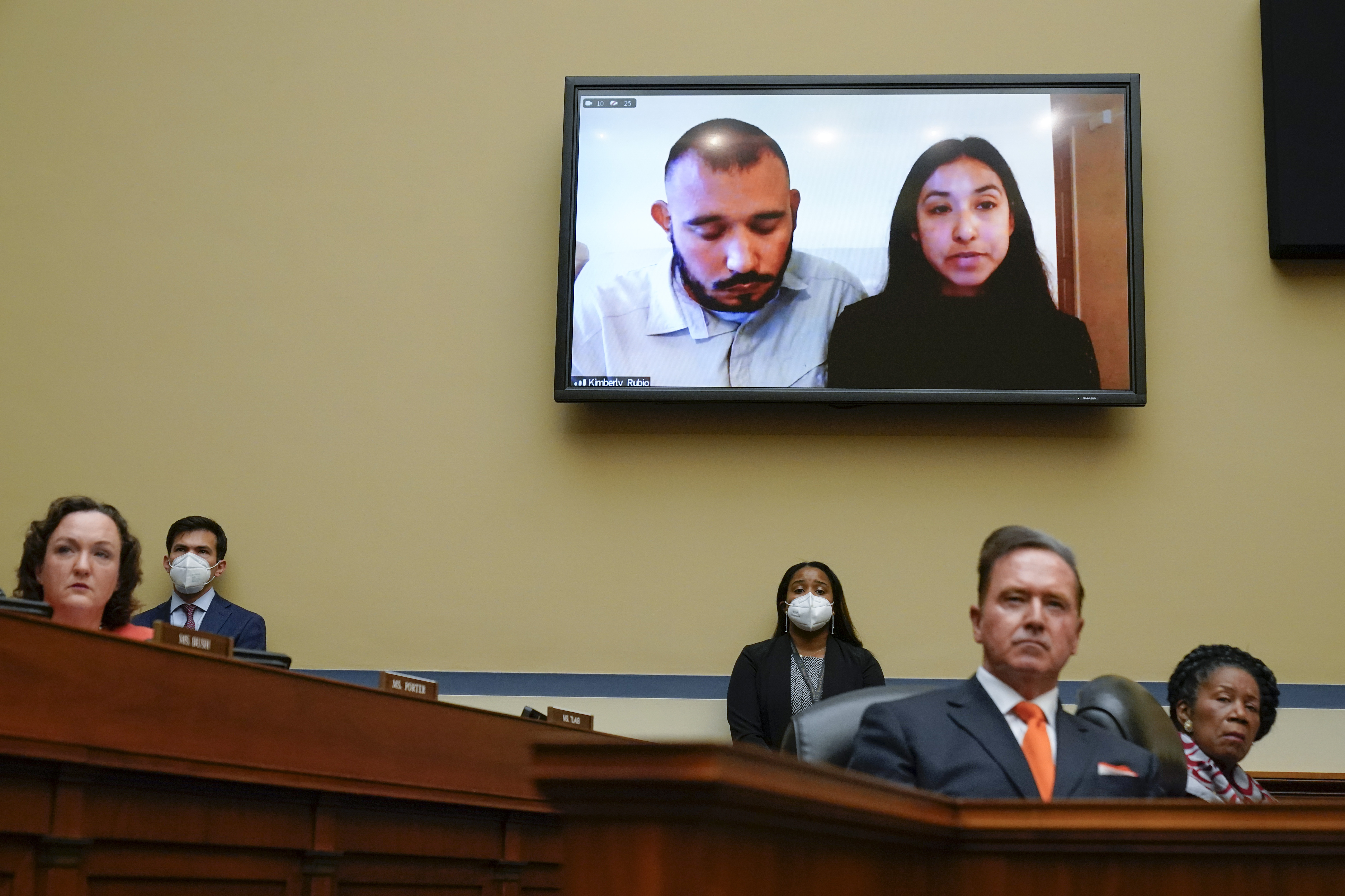 Hiltzik: Protect the Supreme Court? Why not children too? - Vimarsana News