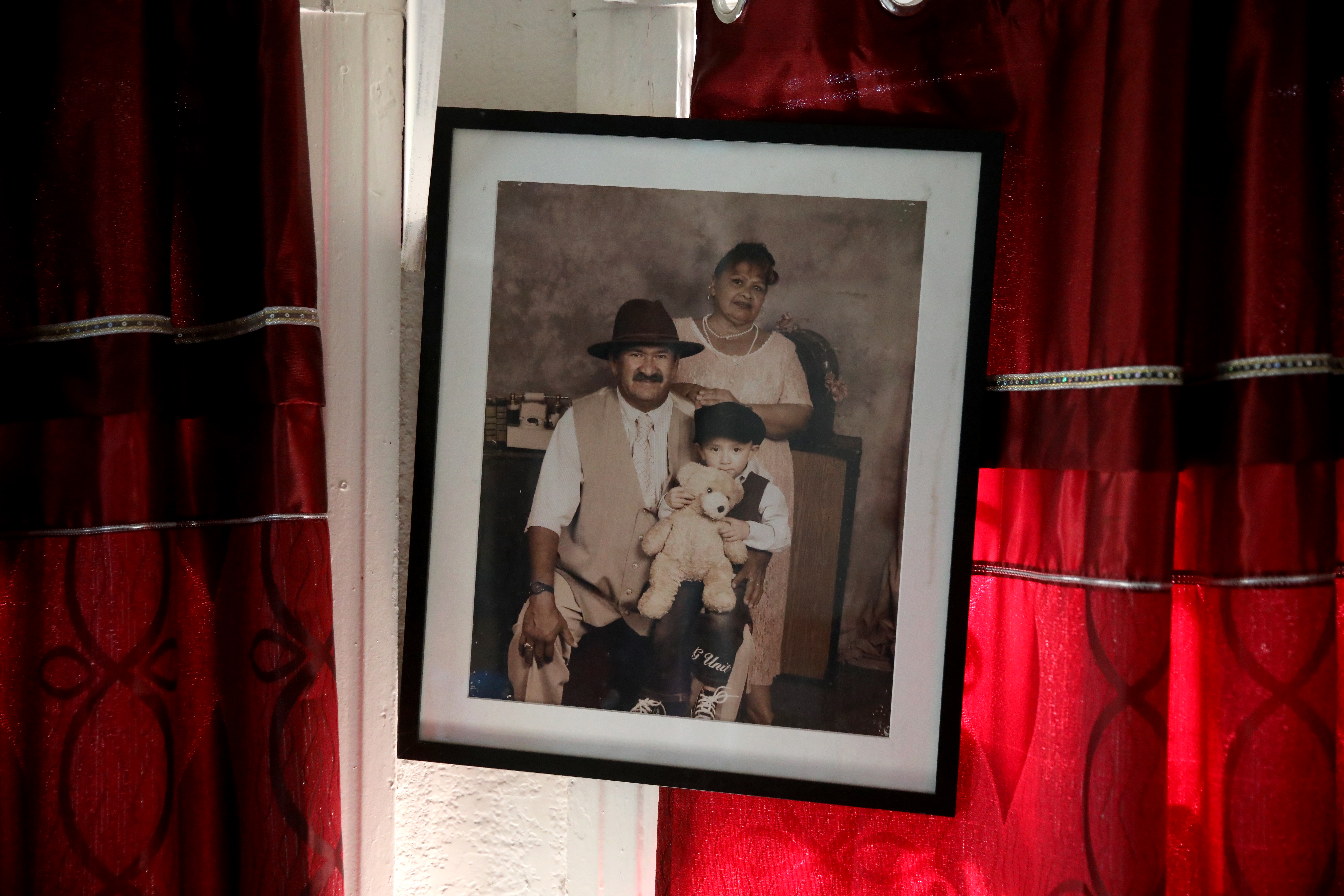 A century of overcrowded homes in L.A.: How we reported it - Vimarsana News