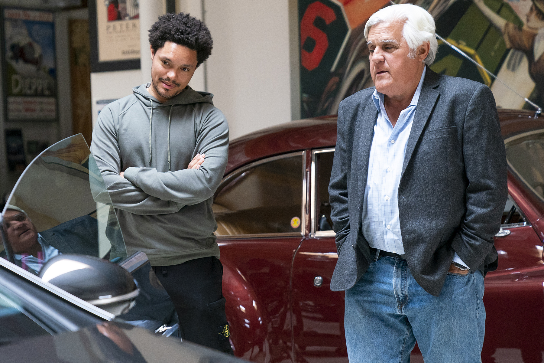 Jay Leno reveals recent motorcycle crash that broke bones - Vimarsana News