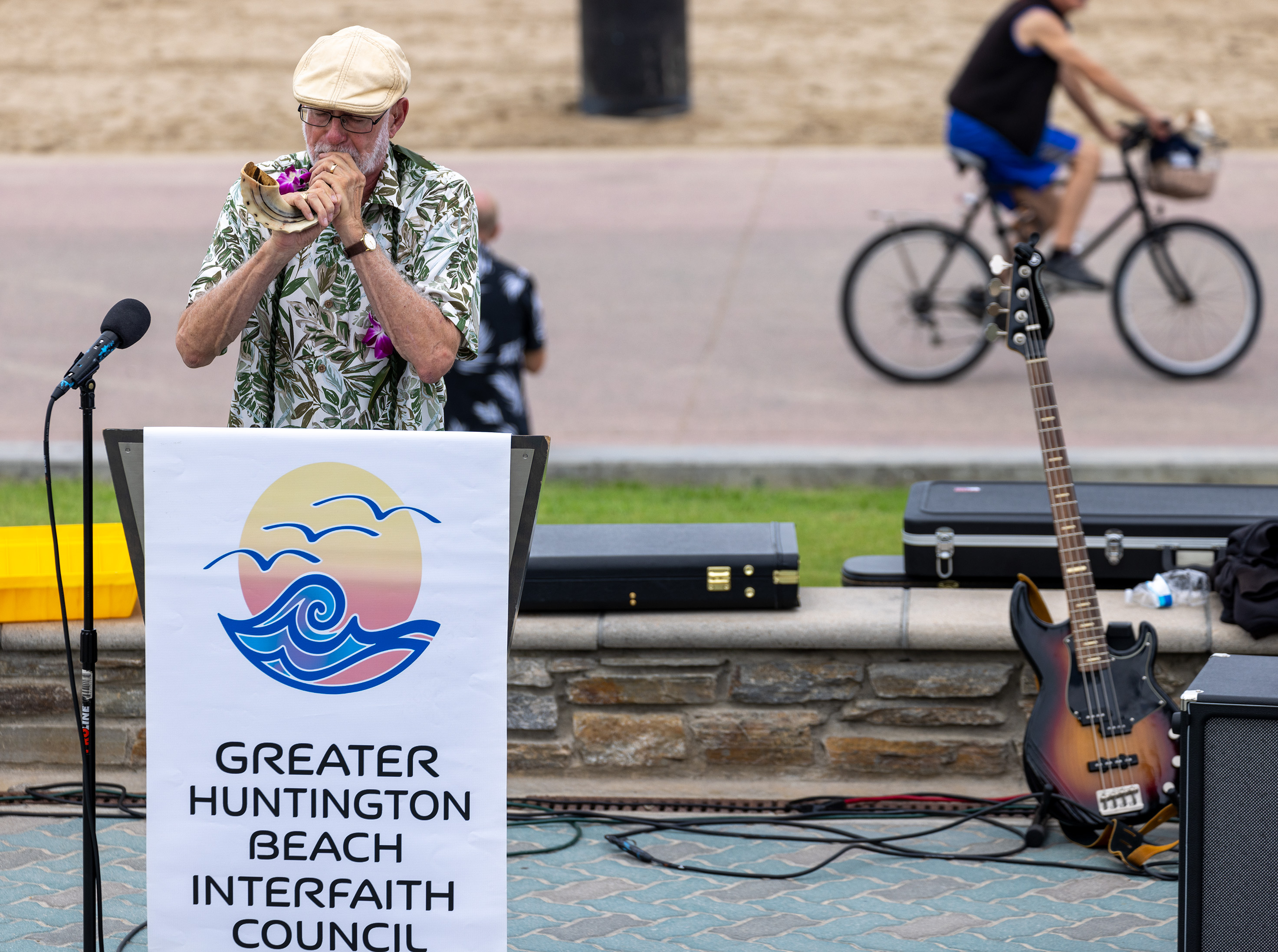 Huntington Beach comes together for Blessing of the Waves - Vimarsana News