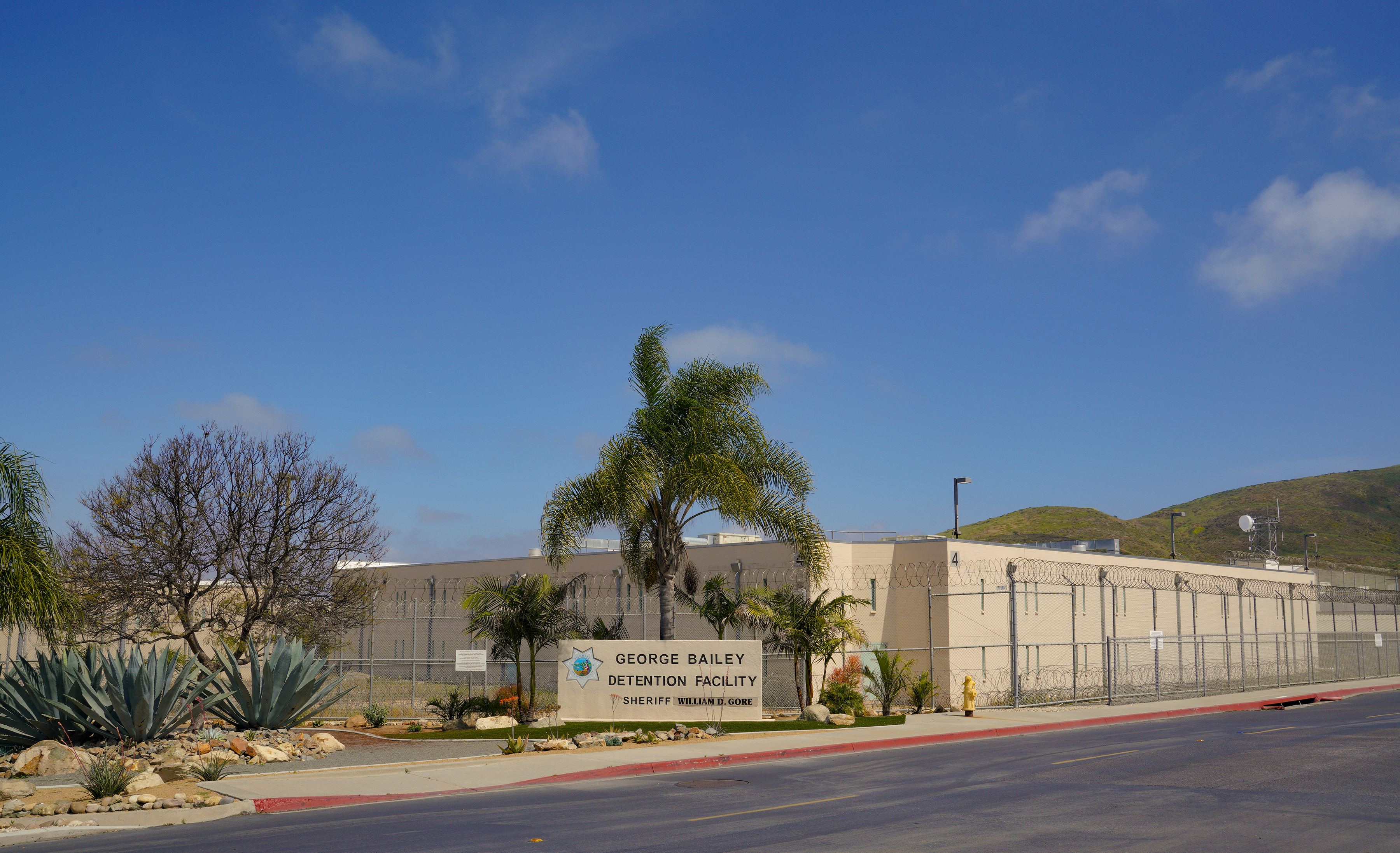 Fight among detainees at San Diego County jail results in 19th death this year, marking grim record - Vimarsana News