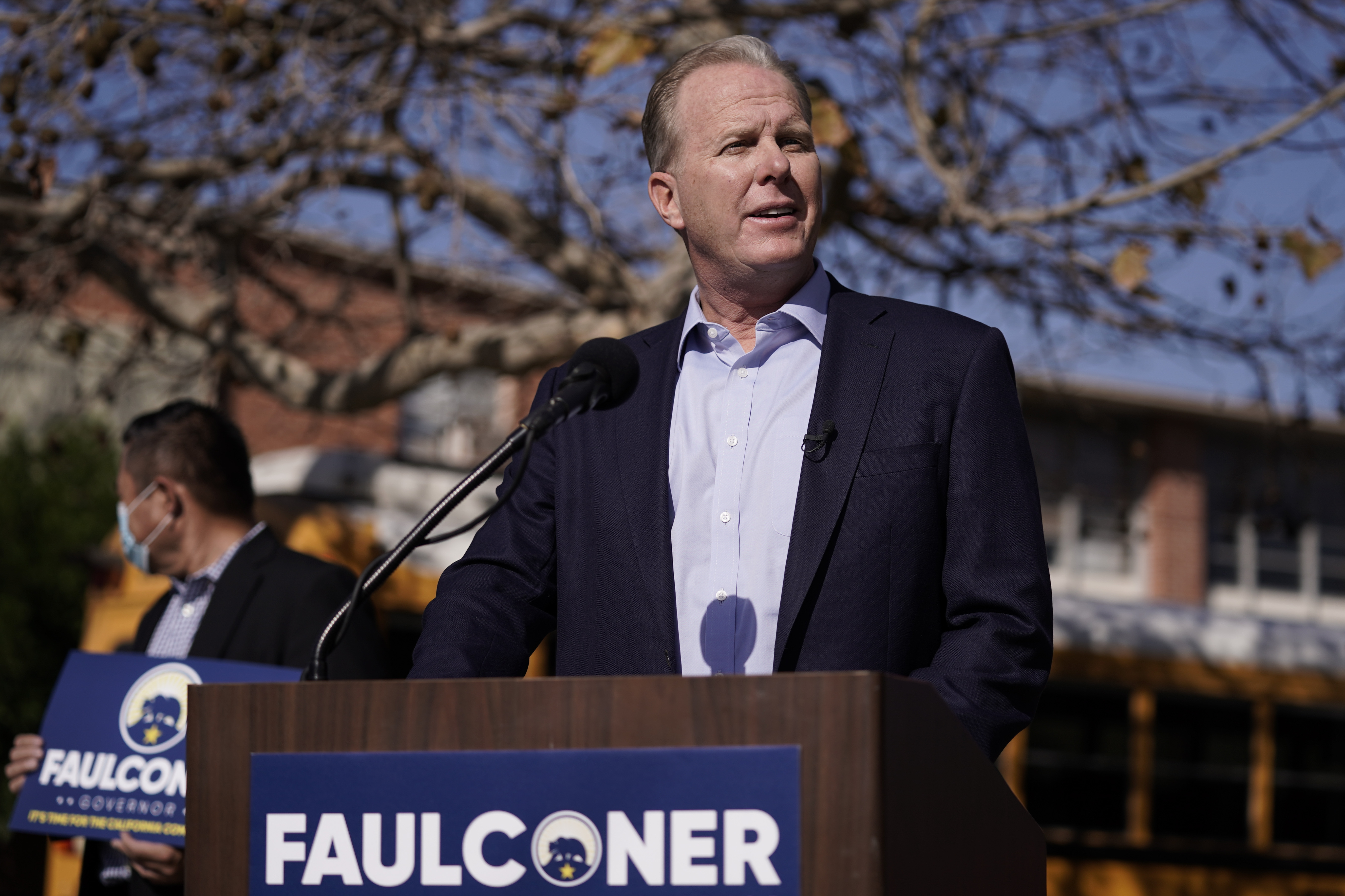Column: Does the competition make Kevin Faulconer look good? - Vimarsana News