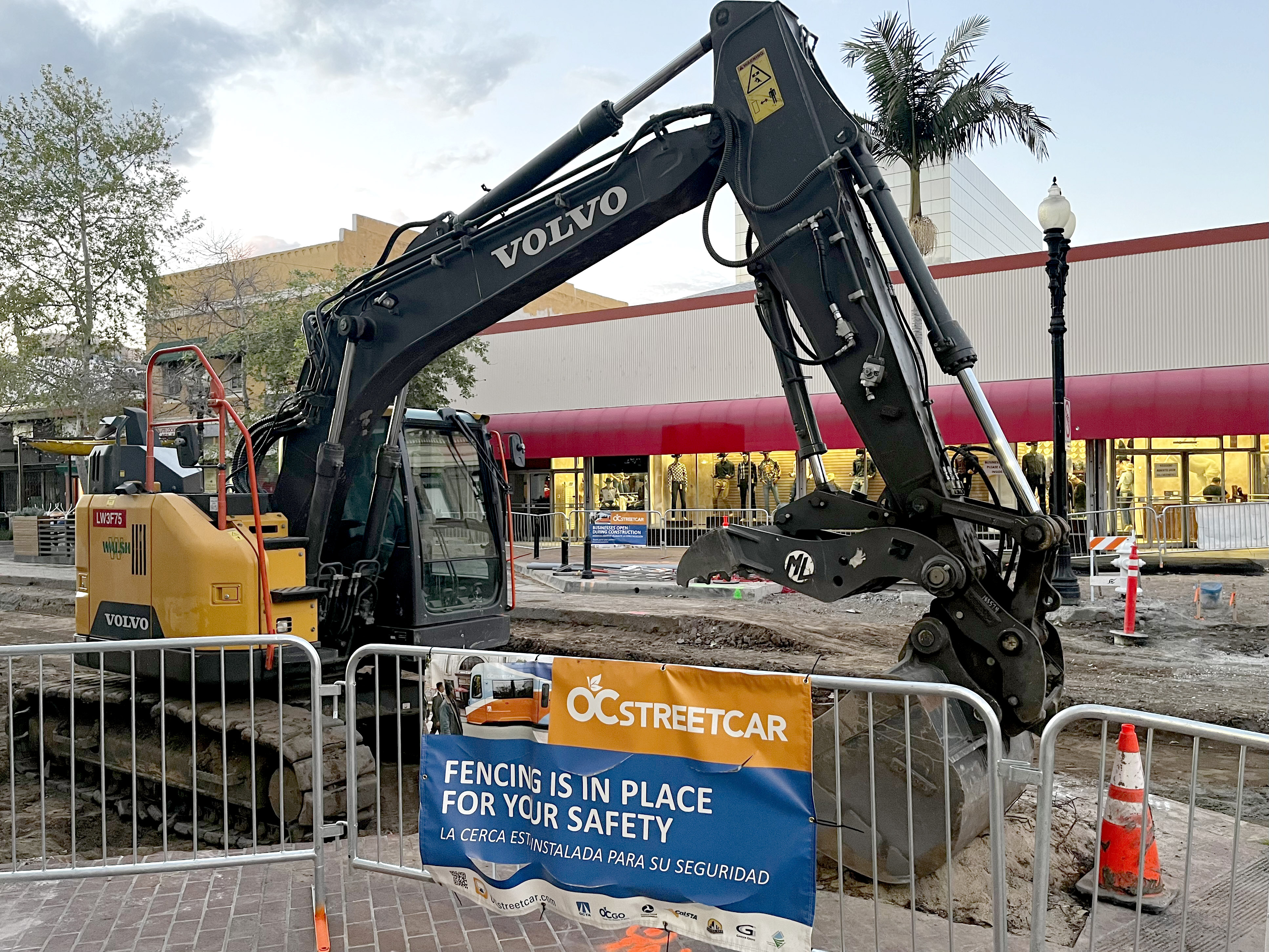 Santa Ana approves aid for downtown businesses affected by streetcar construction - Vimarsana News