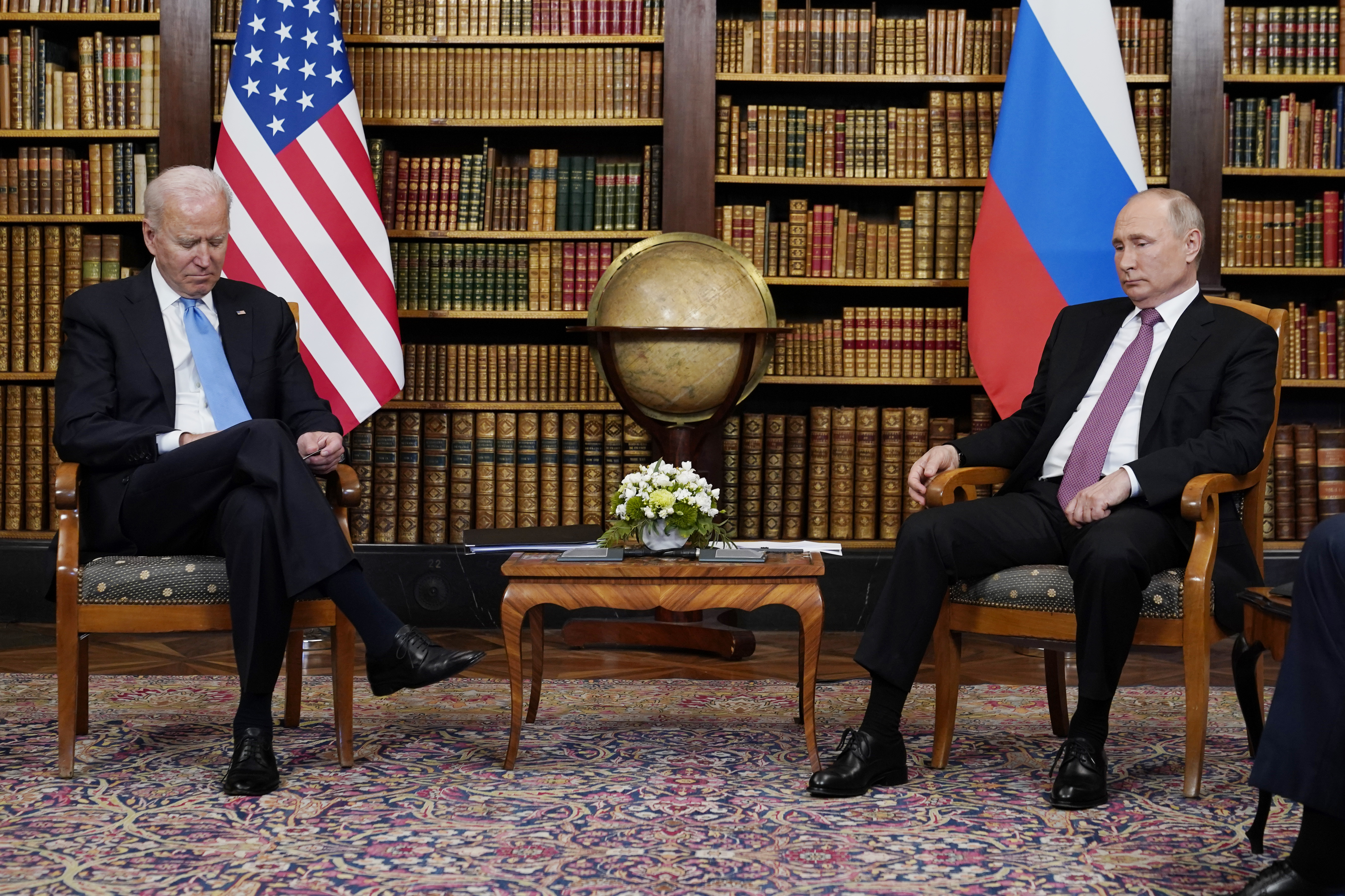 Biden to confront Putin about amassing troops on Ukraine border - Vimarsana News