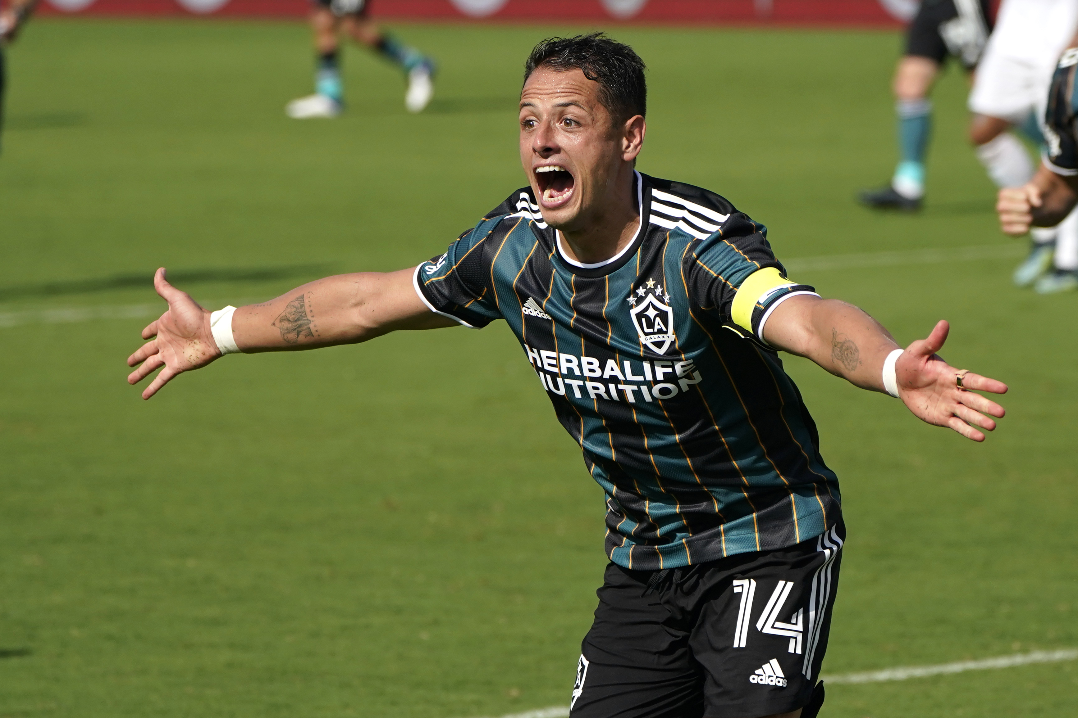 Chicharito scores twice to lead Galaxy to win over Inter Miami - The San Diego Union-Tribune - Vimarsana News