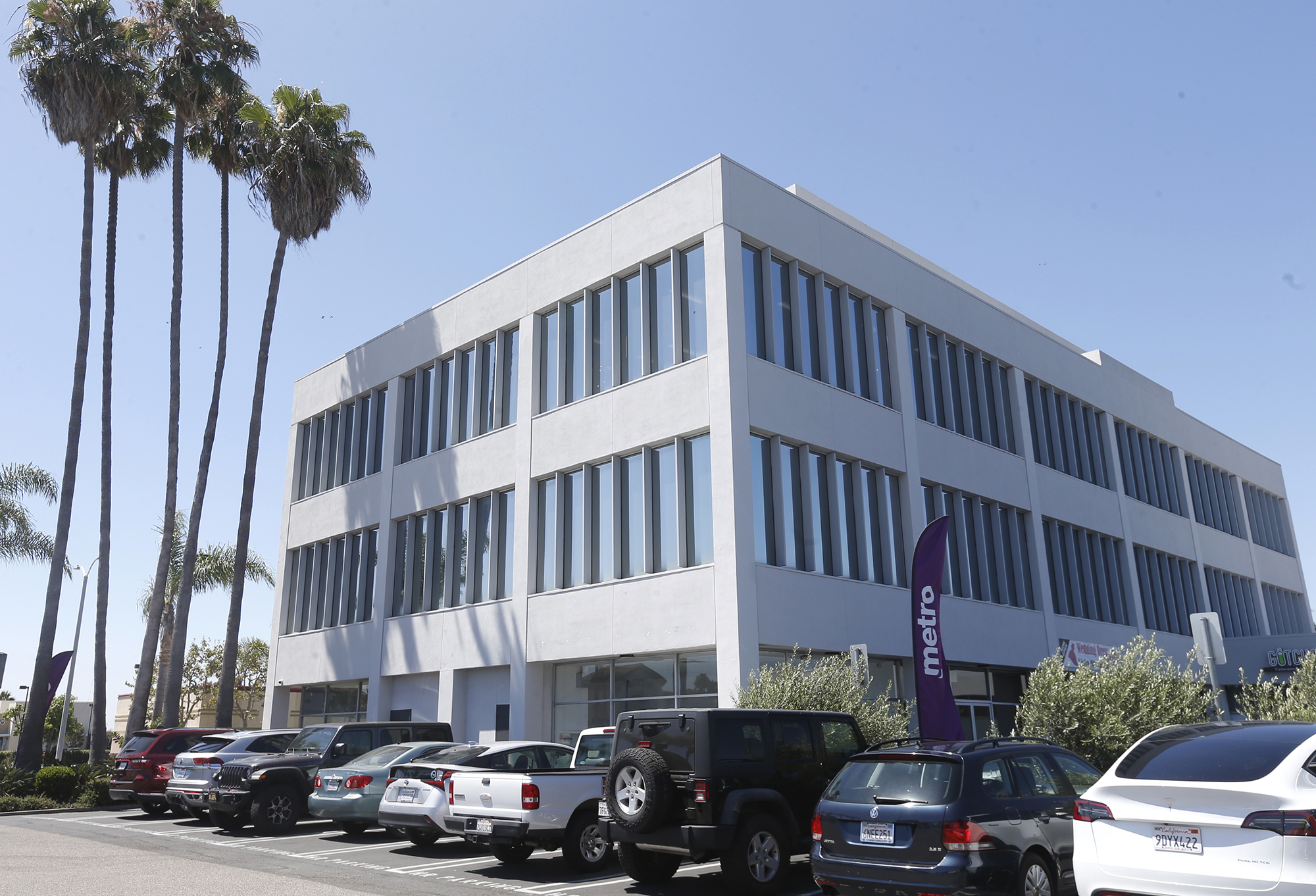 Arguments over proposed Costa Mesa cannabis shop reveal pot laws may be too hazy - Vimarsana News