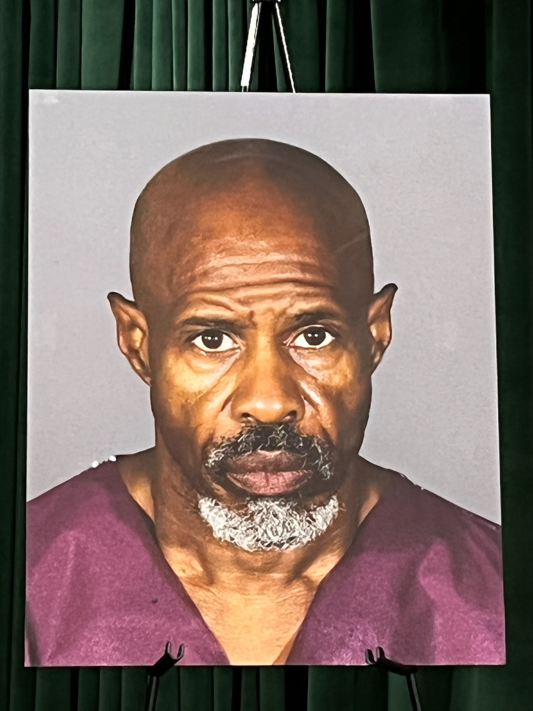 L.A. school trainer's sex abuse was a pattern, prosecutors say - Vimarsana News