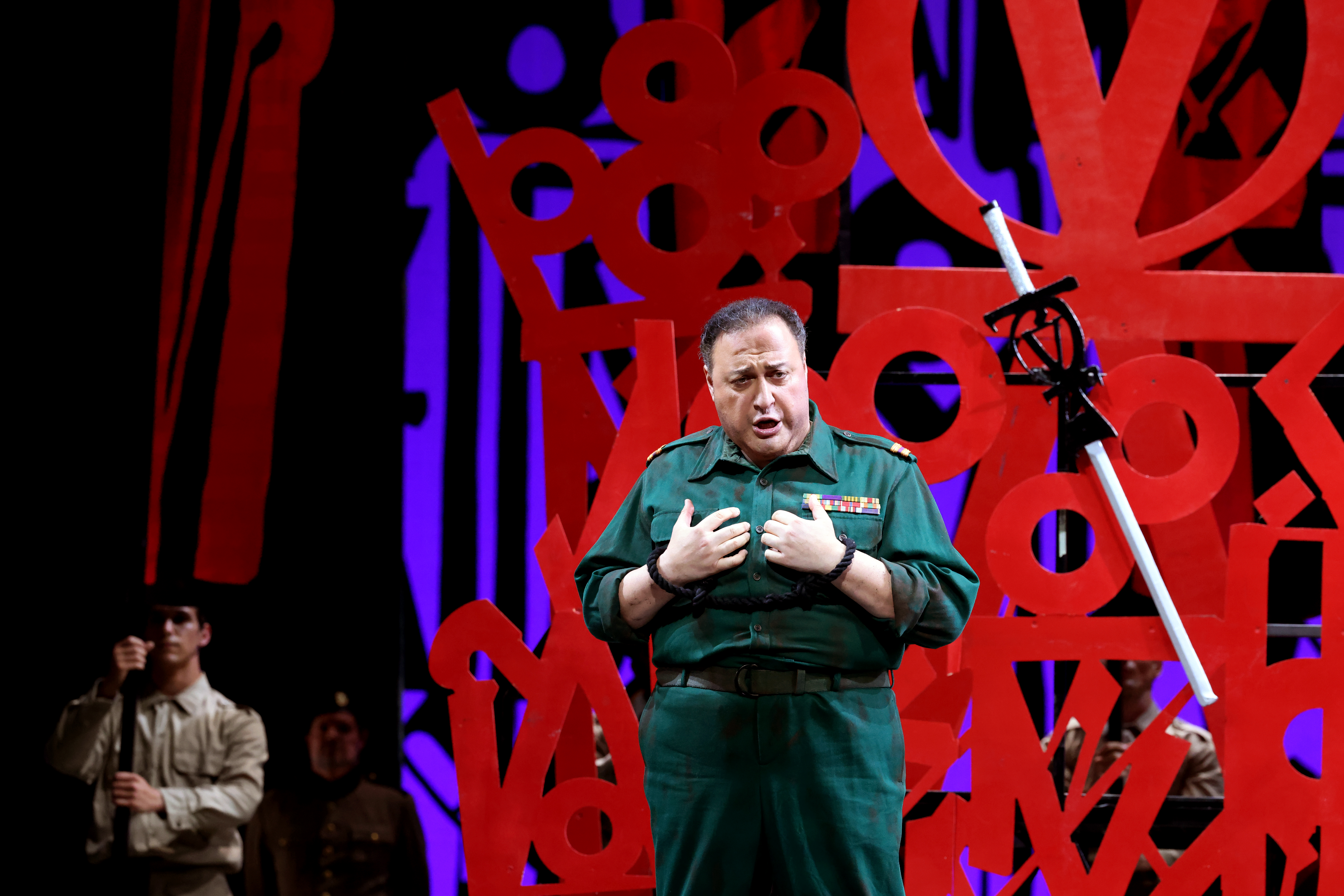 After more than 150 L.A. Opera shows, a tenor takes a final bow - Vimarsana News