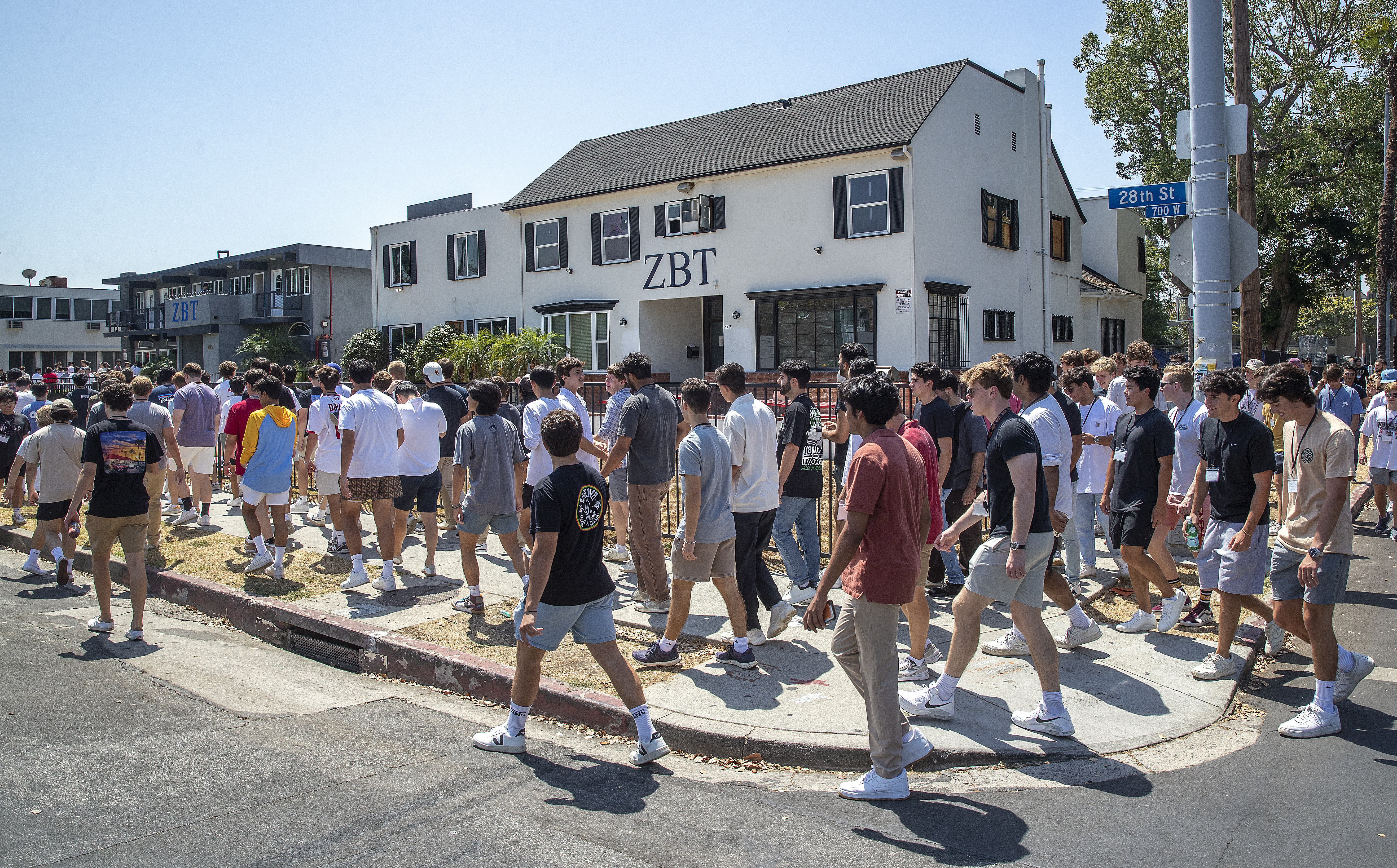 USC break-away fraternities make own rules, defy university - Vimarsana News