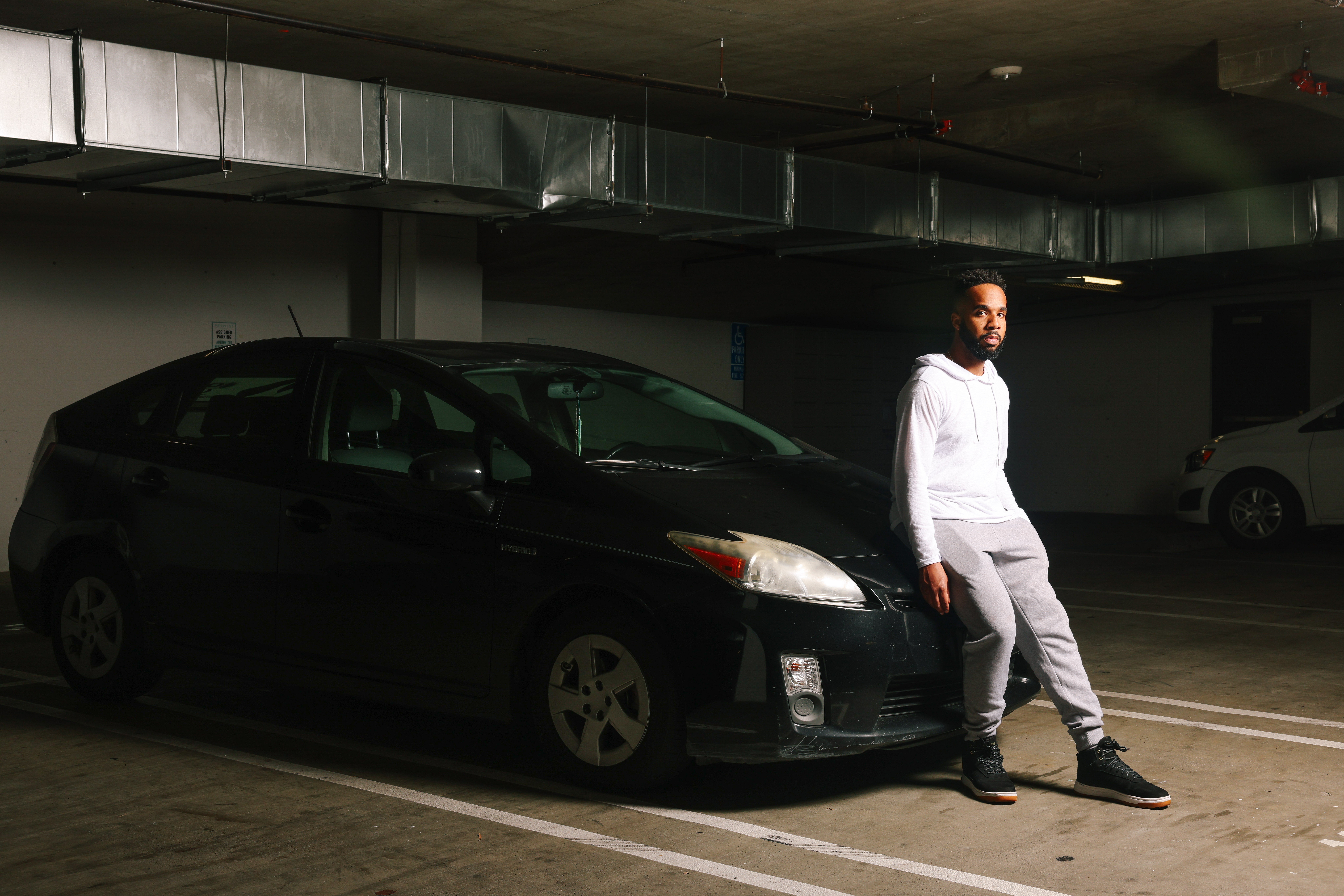 California Prius drivers wait months for catalytic converters - Vimarsana News