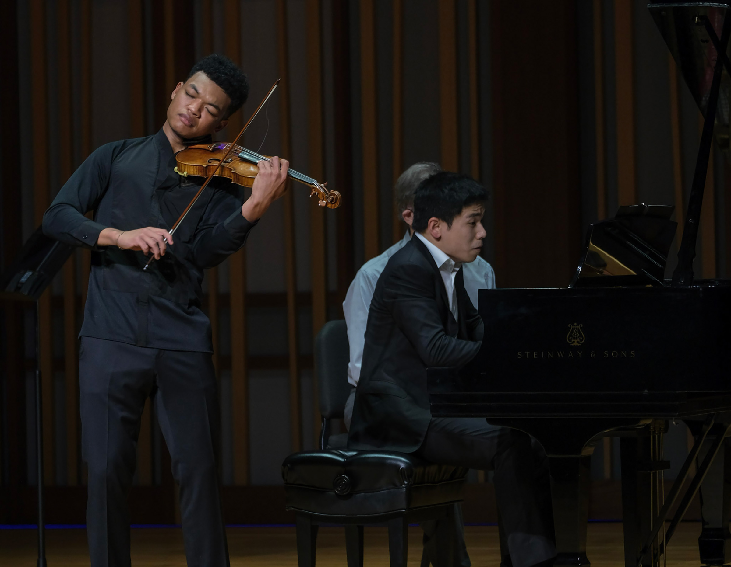 Review: Grace and beauty in violinist Randall Goosby's La Jolla Music Society debut - Vimarsana News