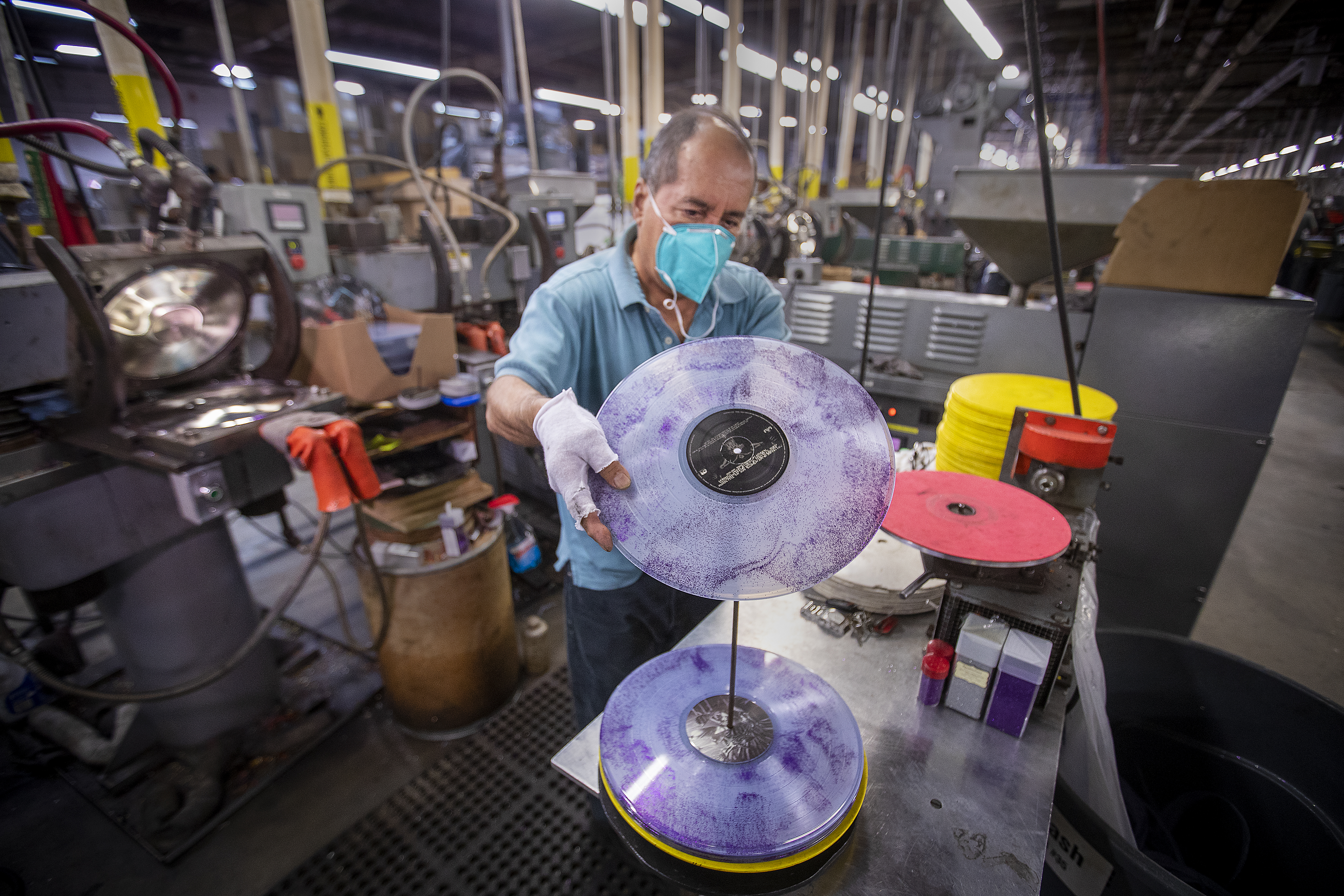 Vinyl boom continues; small labels struggle to meet demand - Vimarsana News