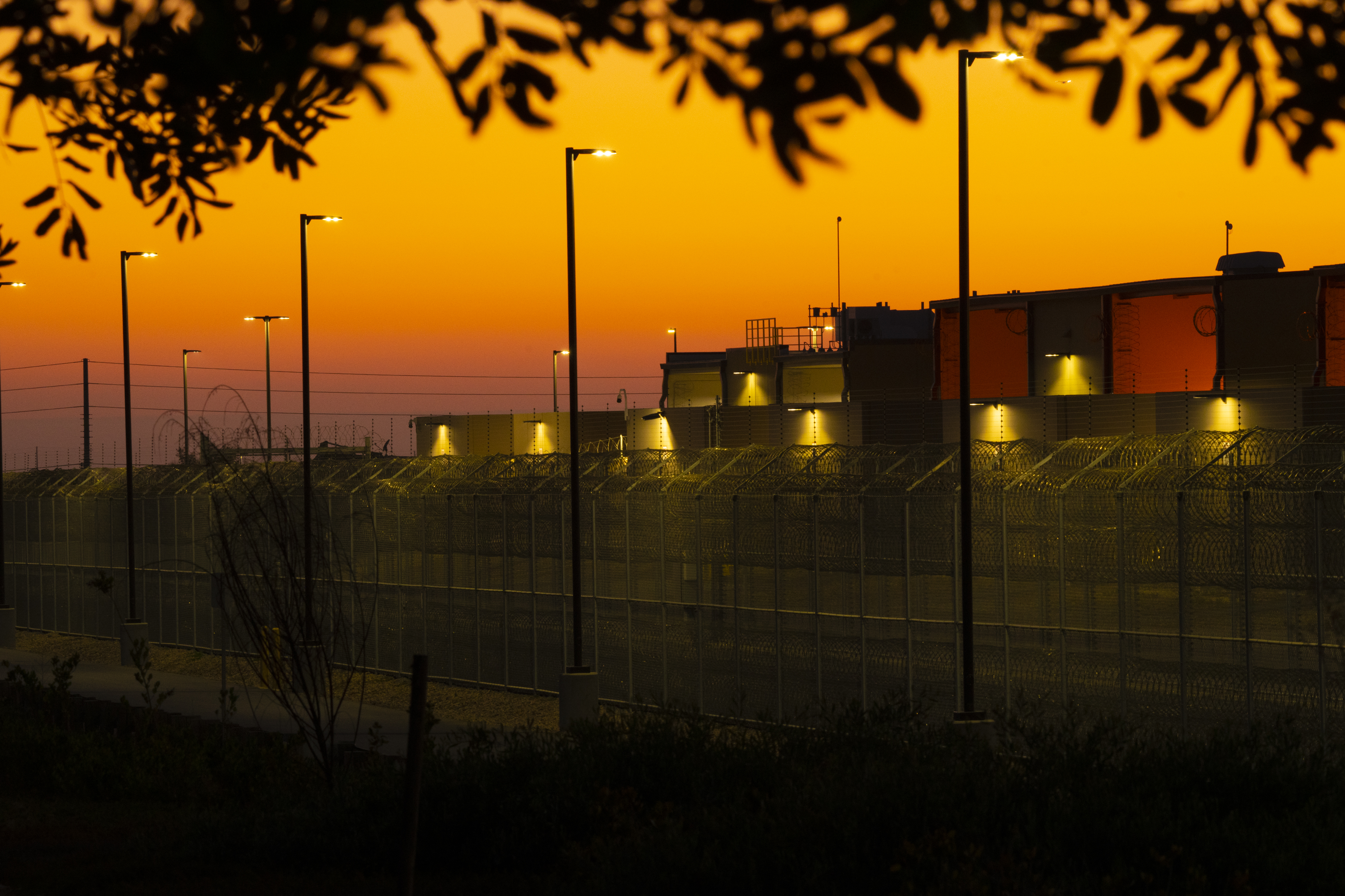 ICE detainees at Otay Mesa center allege retaliation - Vimarsana News