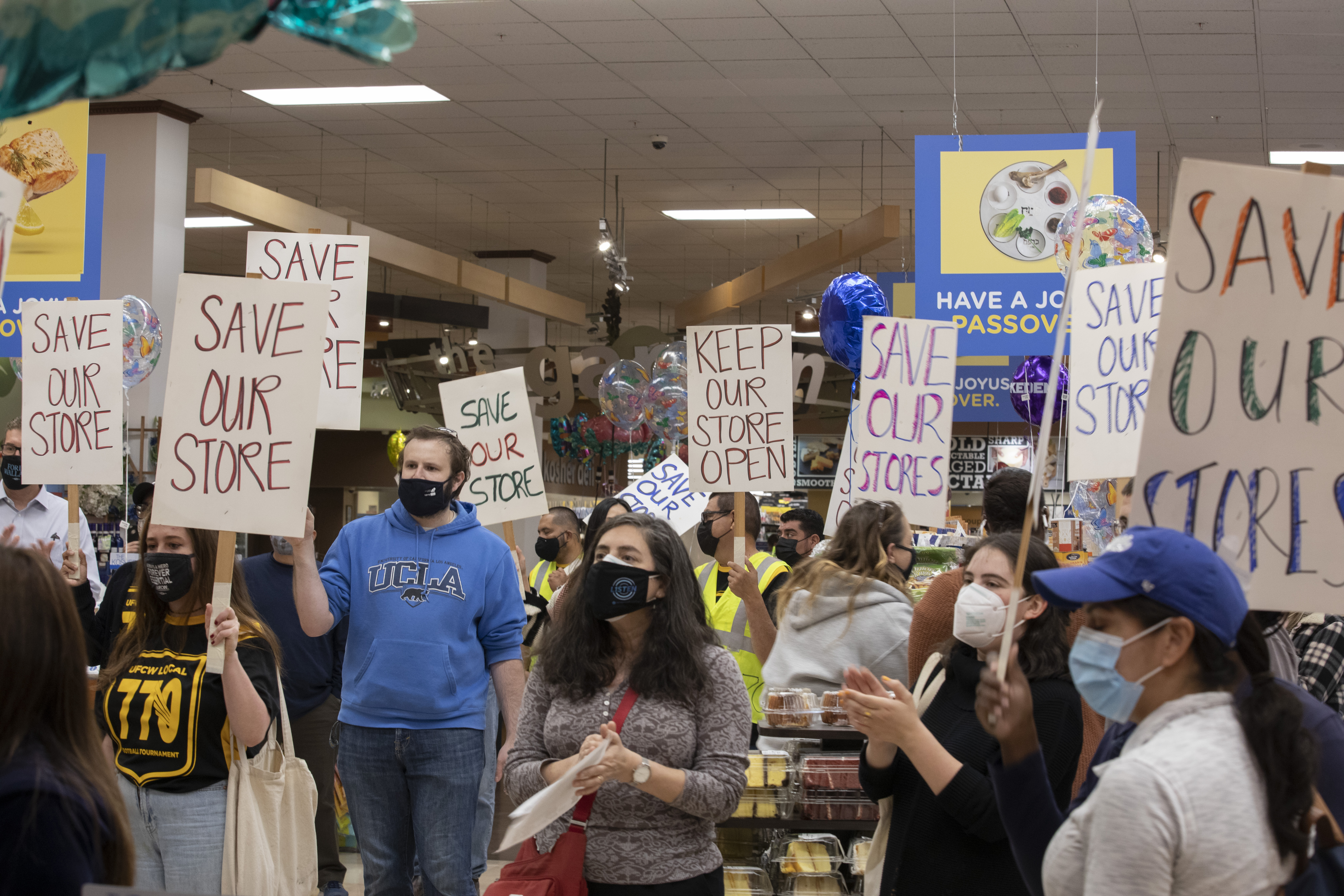 Jewish community upset by closure of Pico-Robertson Ralphs - Vimarsana News