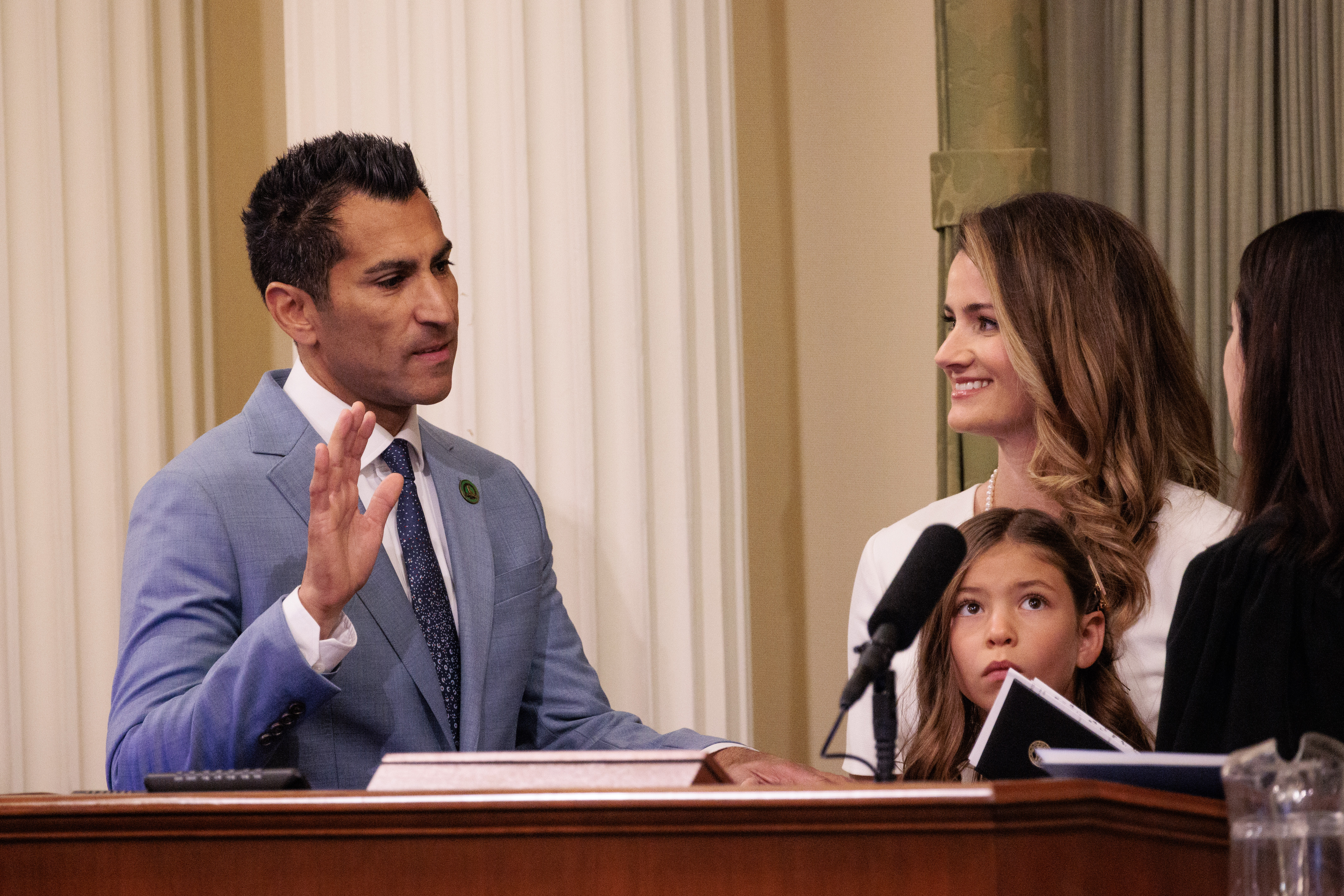 Democrat Robert Rivas sworn in as California Assembly speaker - The San Diego Union-Tribune - Vimarsana News