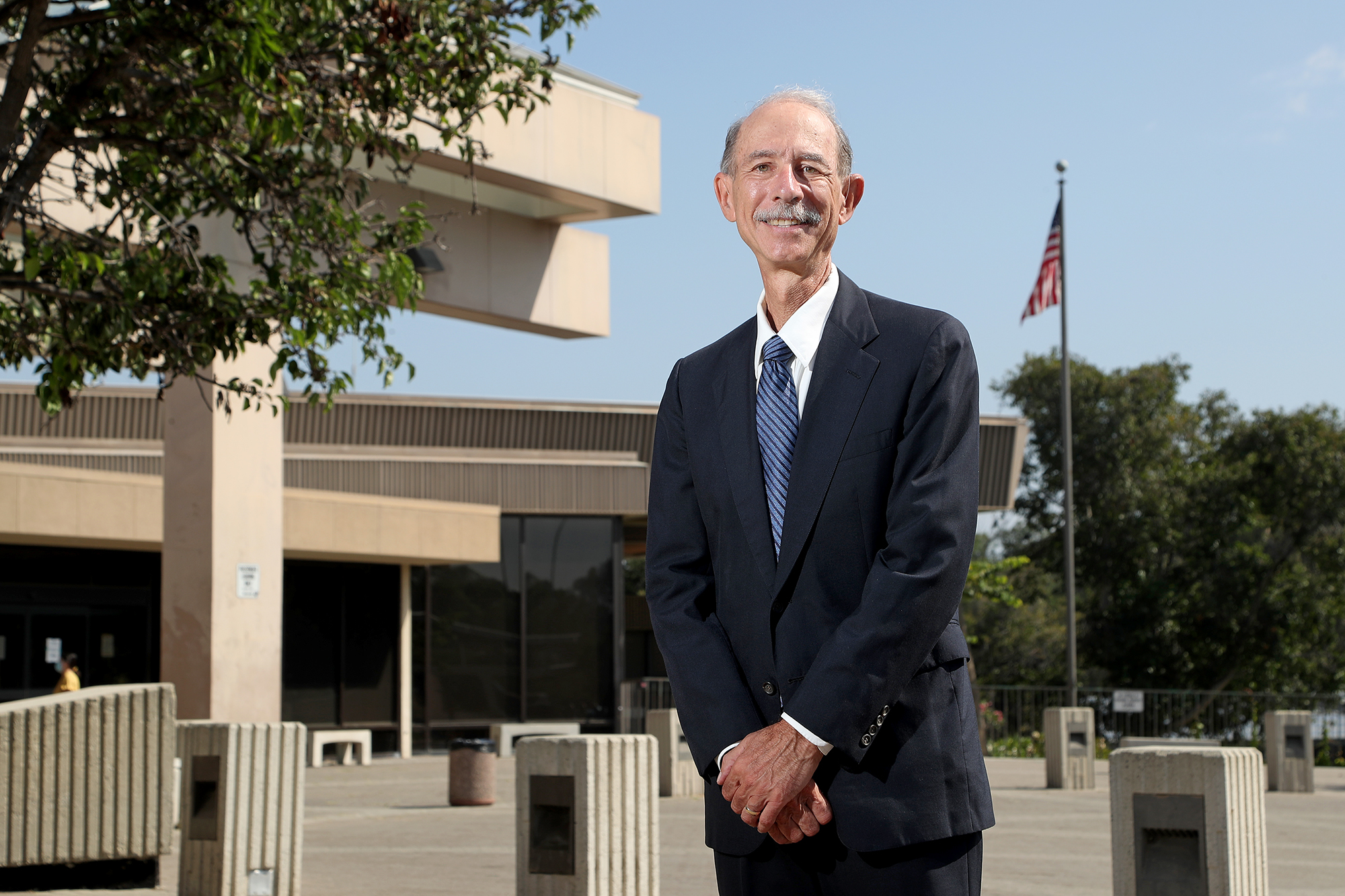 Huntington Beach city attorney candidate can use former deputy attorney job title on ballot - Vimarsana News