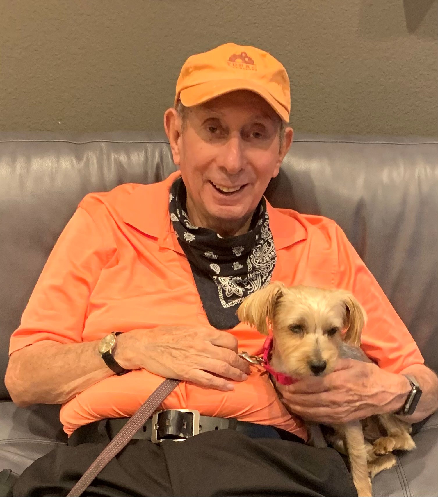 La Jolla Community Heroes: Tom Hassey made education a family affair during distance learning - Vimarsana News
