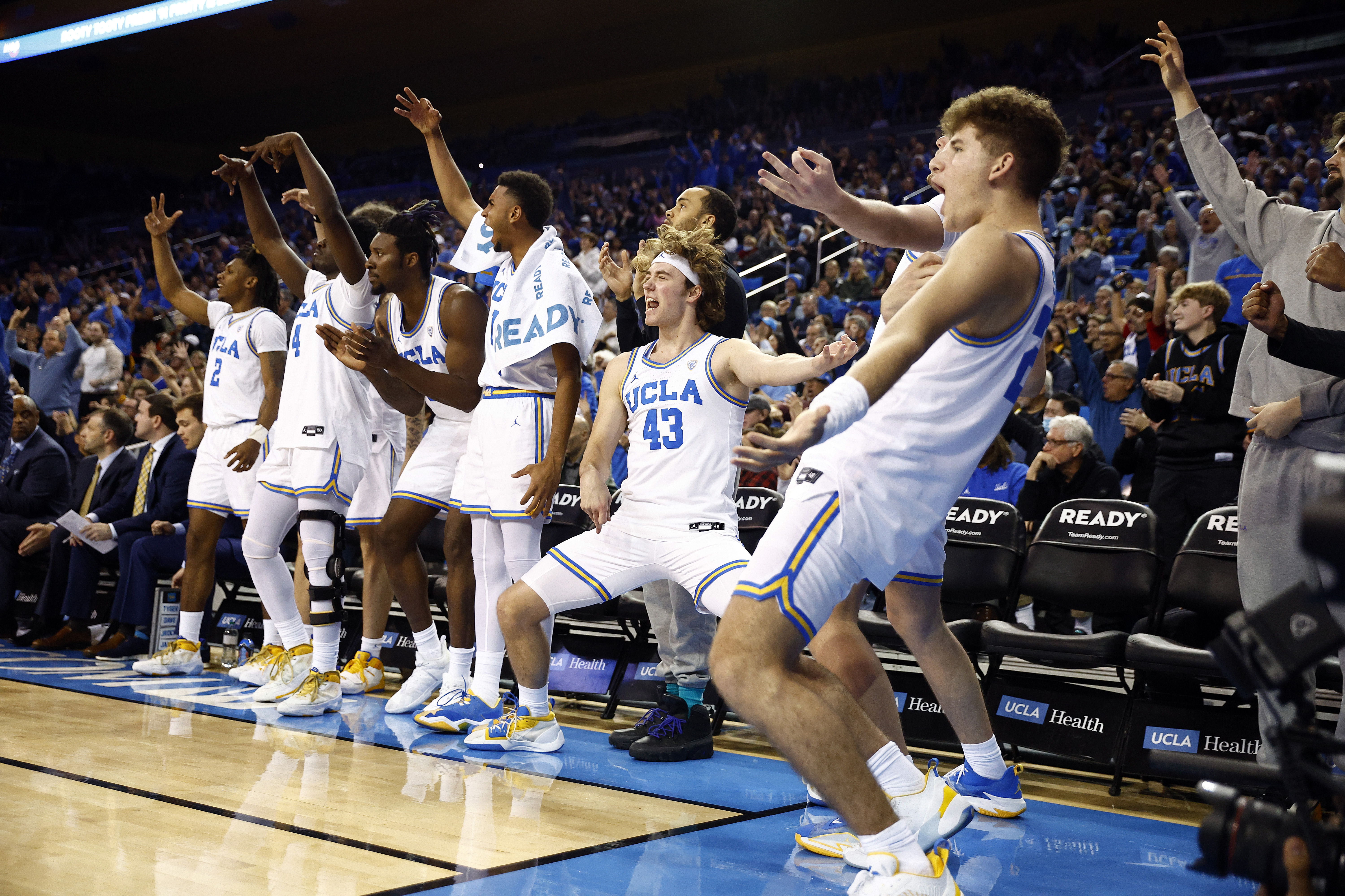 UCLA rallies to defeat Colorado for 13th consecutive victory - Vimarsana News