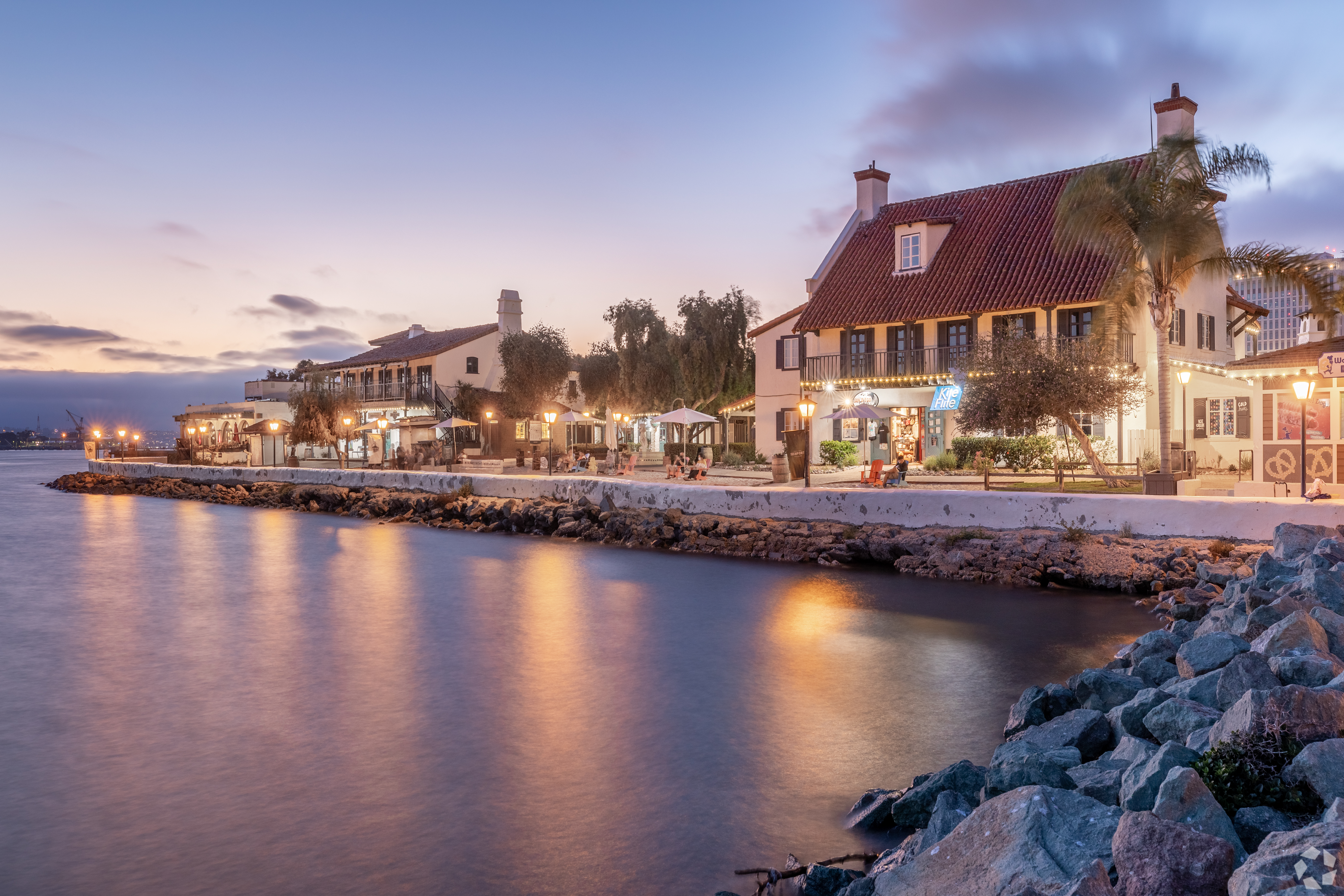 Sam the Cooking Guy's Seaport Village restaurant hasn't opened — it never will - Vimarsana News