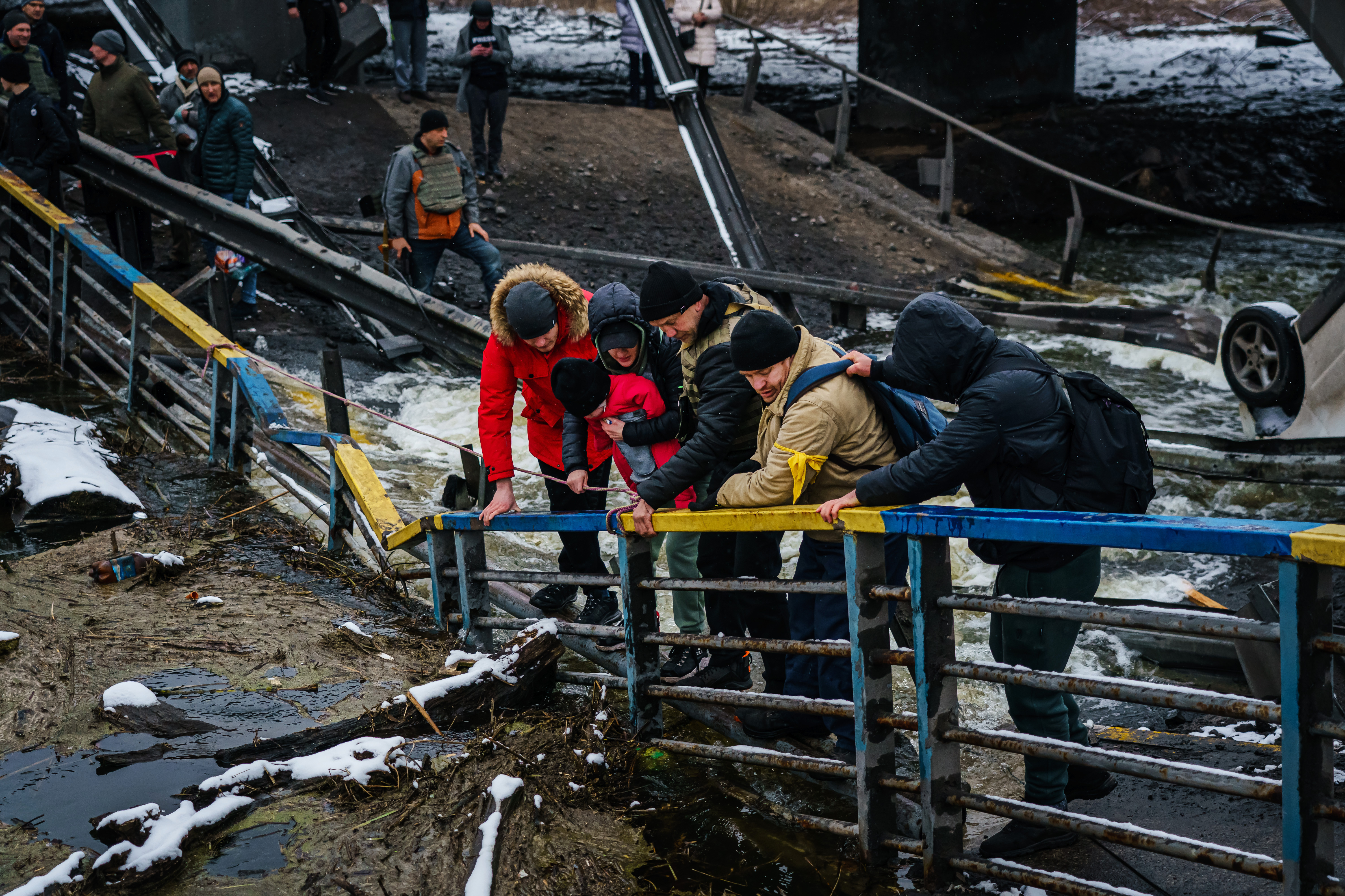 A Ukraine town outside Kyiv prepares to battle Russians - The San Diego Union-Tribune - Vimarsana News