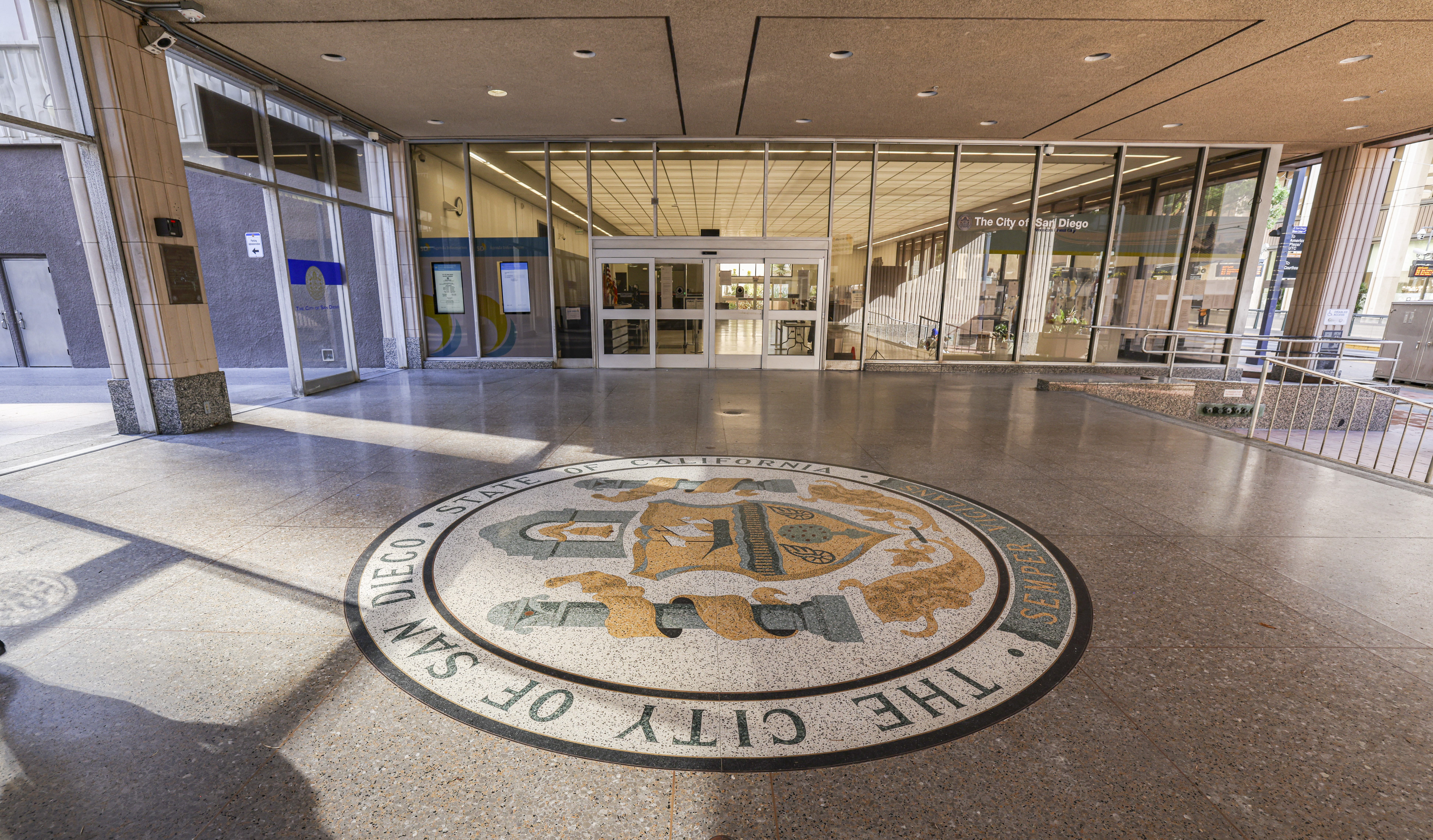 San Diego faces $167M budget deficit as revenues shrink - The San Diego Union-Tribune - Vimarsana News