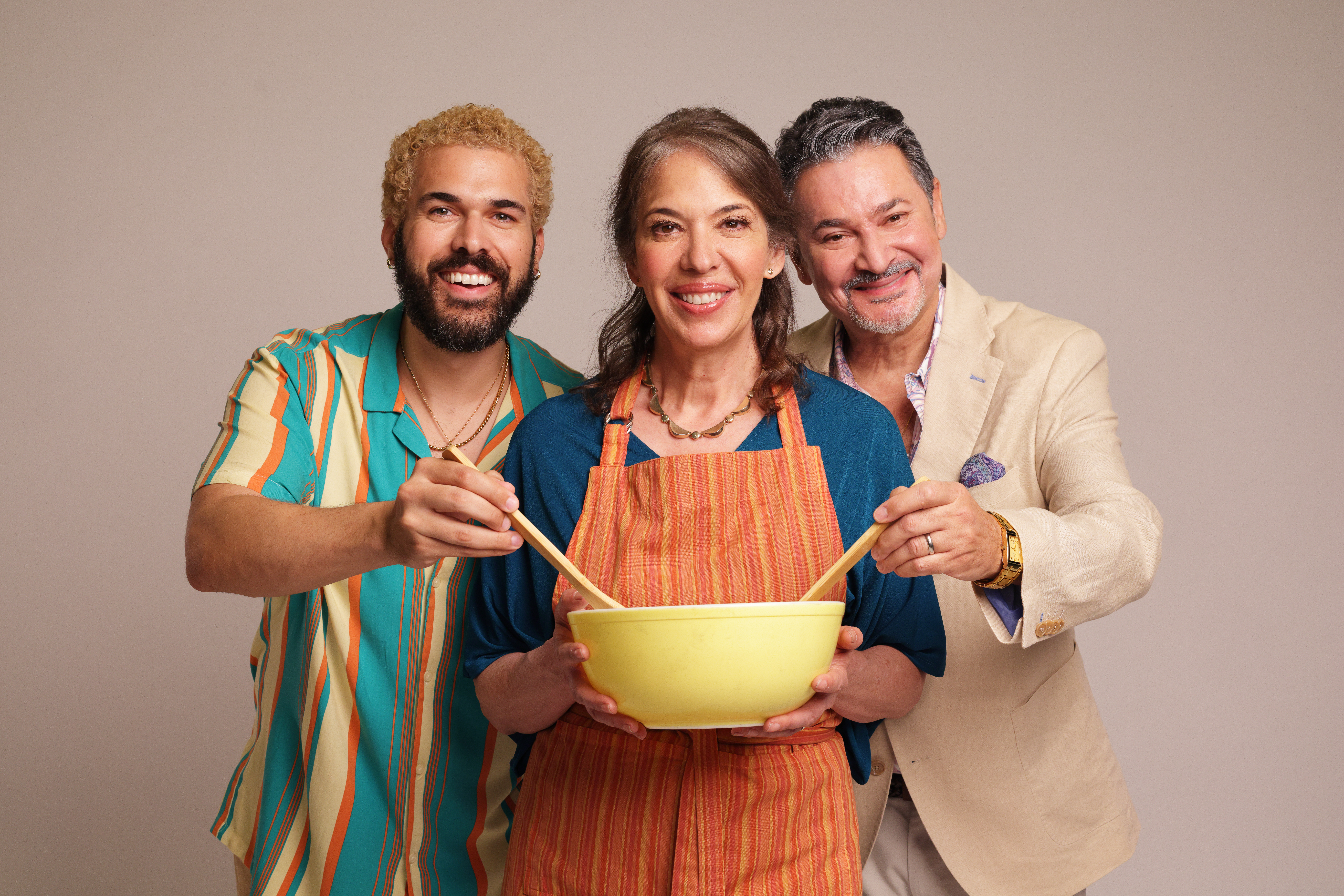 In Old Globe's world premiere play 'Stir,' grieving siblings reconnect over a family recipe - Vimarsana News