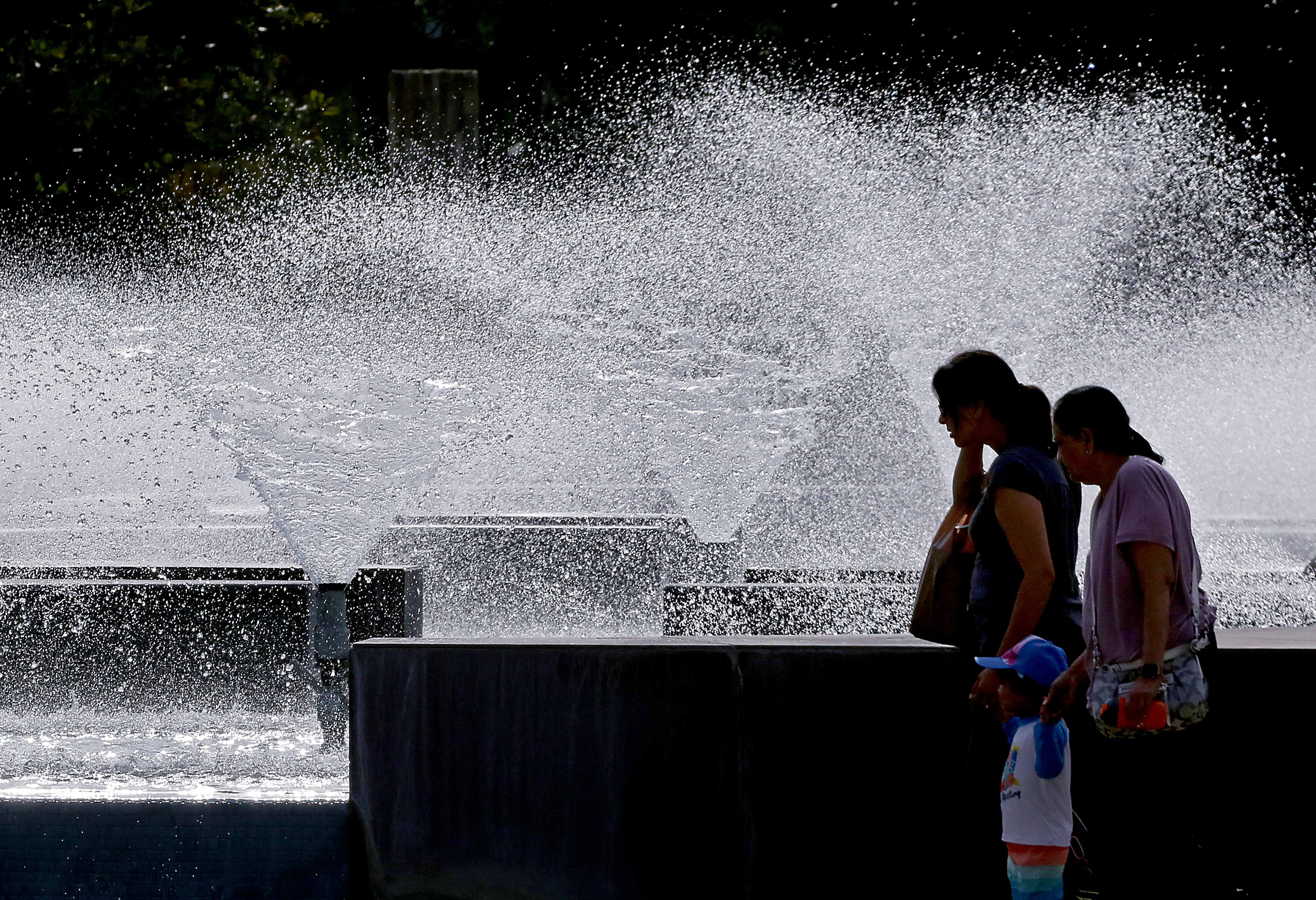 Light rain cools down parts of Southern California amid heat wave - Vimarsana News