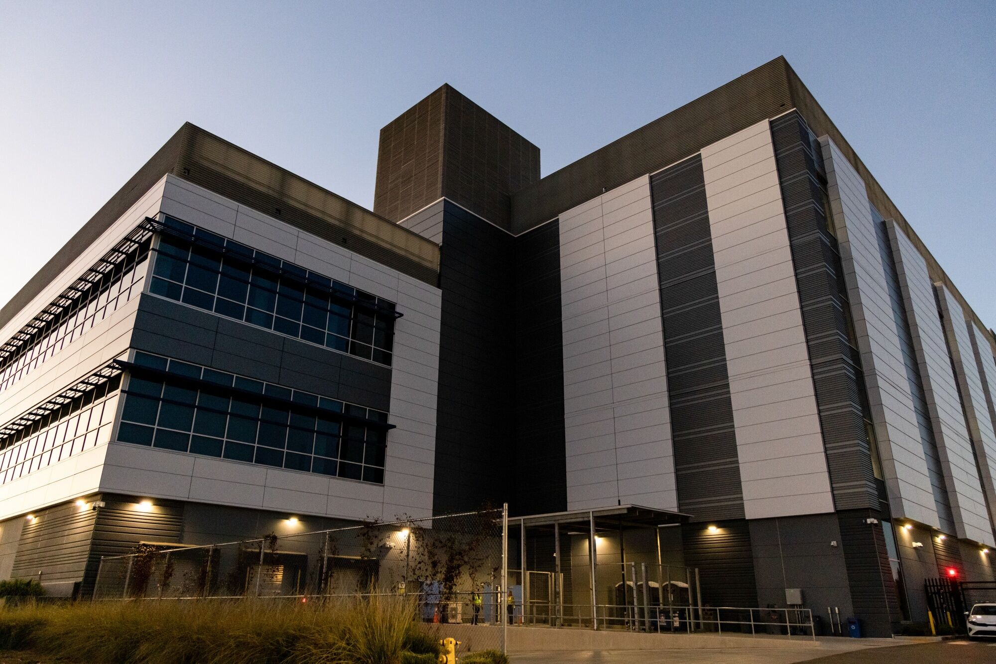 Data centers in Silicon Valley stand empty, awaiting power