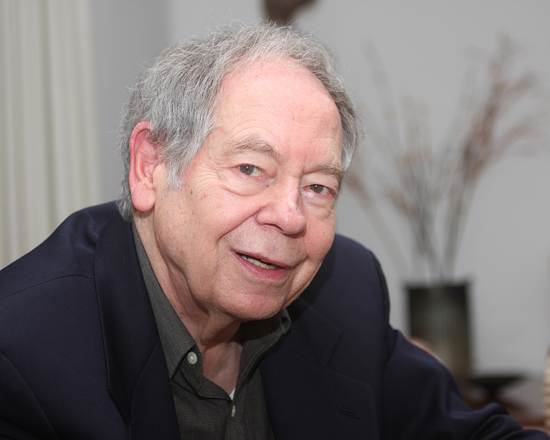 Leonard Newmark, renowned linguist and a UCSD founding faculty member, dies at 93 - Vimarsana News