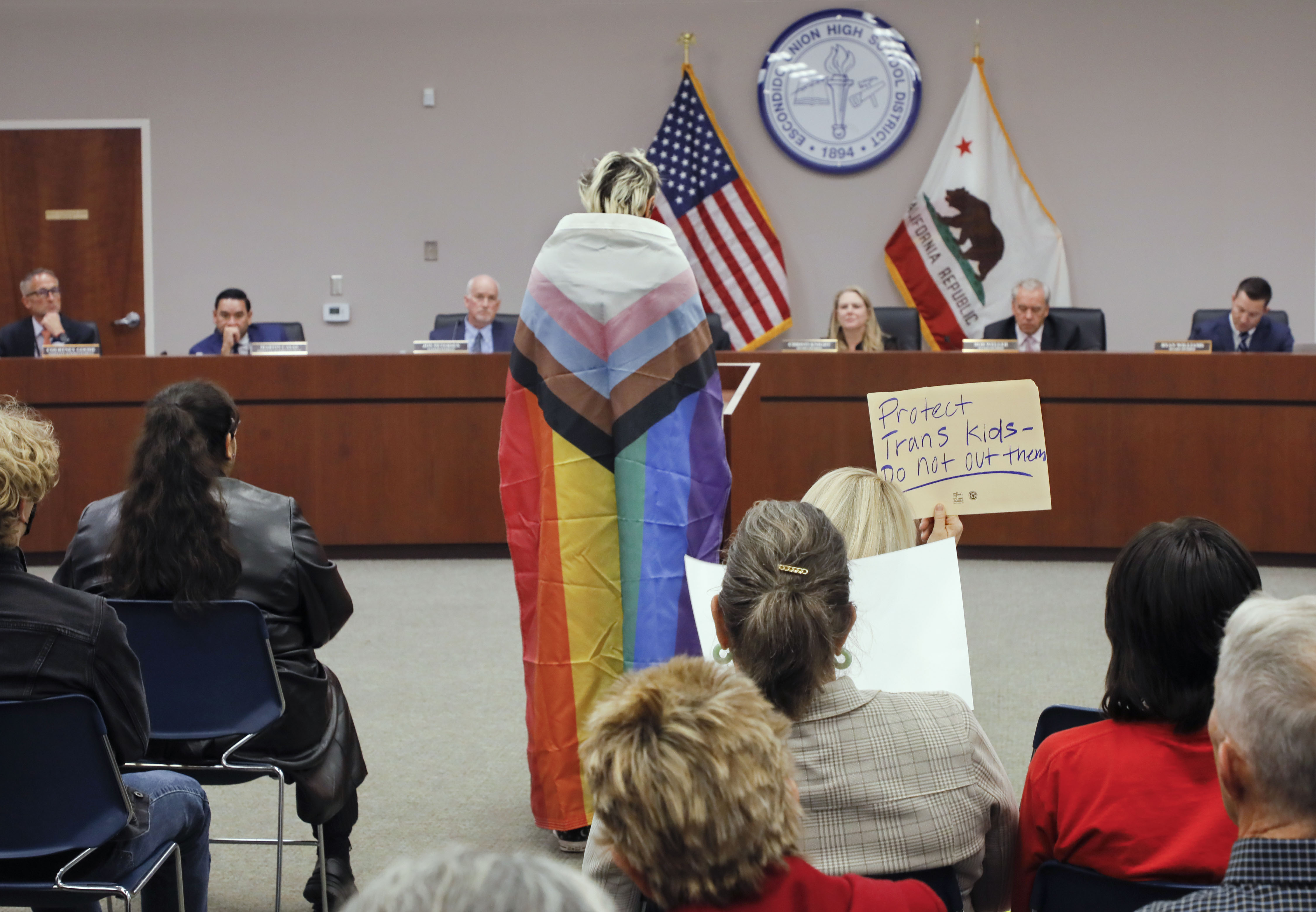 Bill would bar 'forced outing' of LGBTQ students to parents - The San Diego Union-Tribune - Vimarsana News