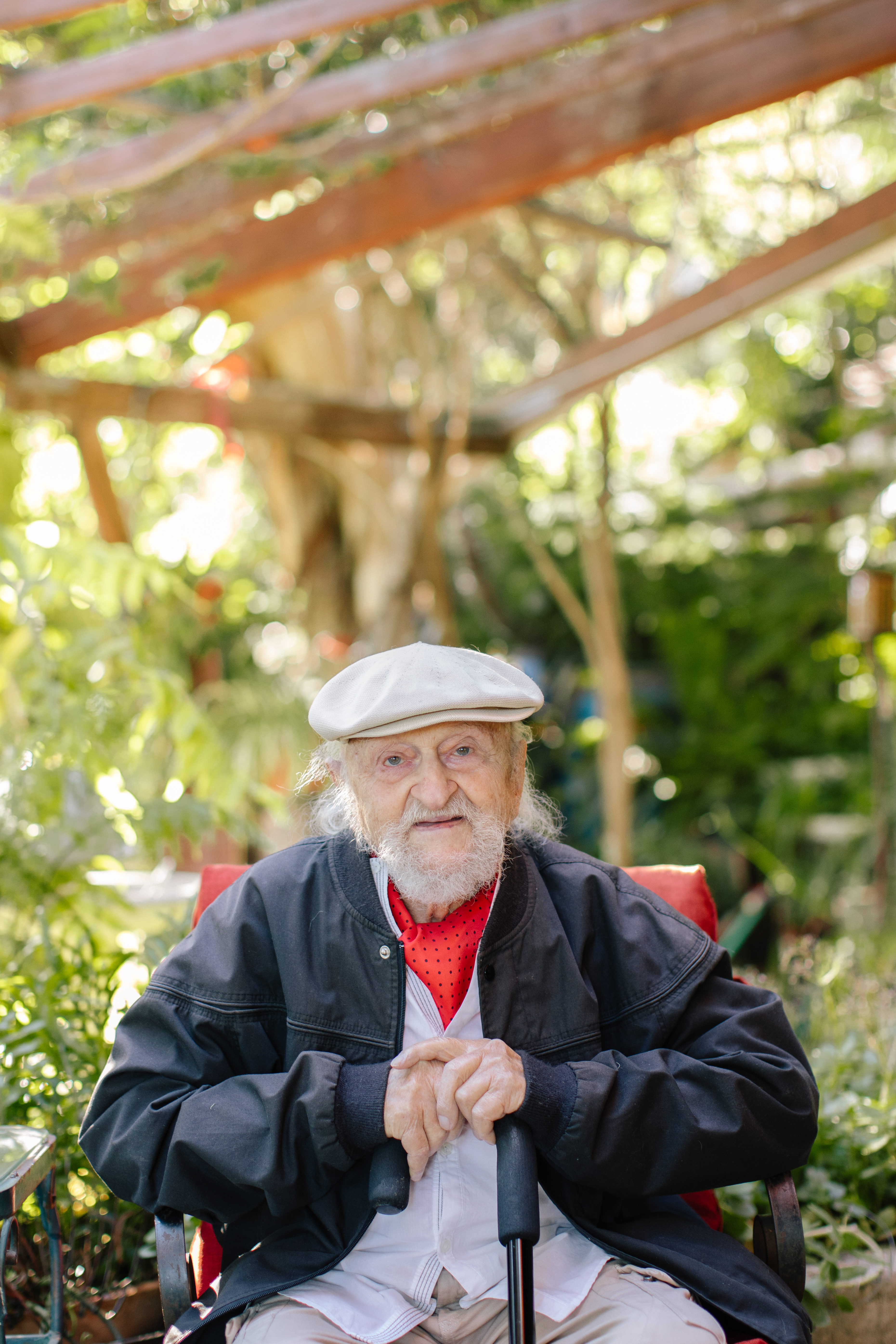 At 102, idiosyncratic L.A. artist Ernest Rosenthal is having his moment - Vimarsana News