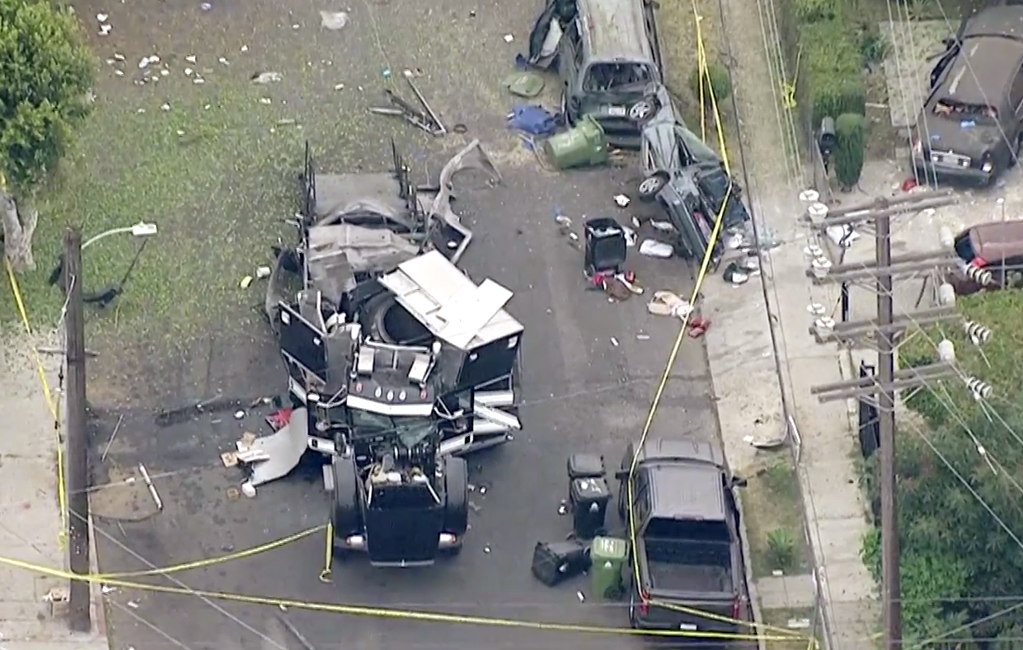Officials work to shrink footprint of South L.A. blast scene so more residents can return home - Vimarsana News