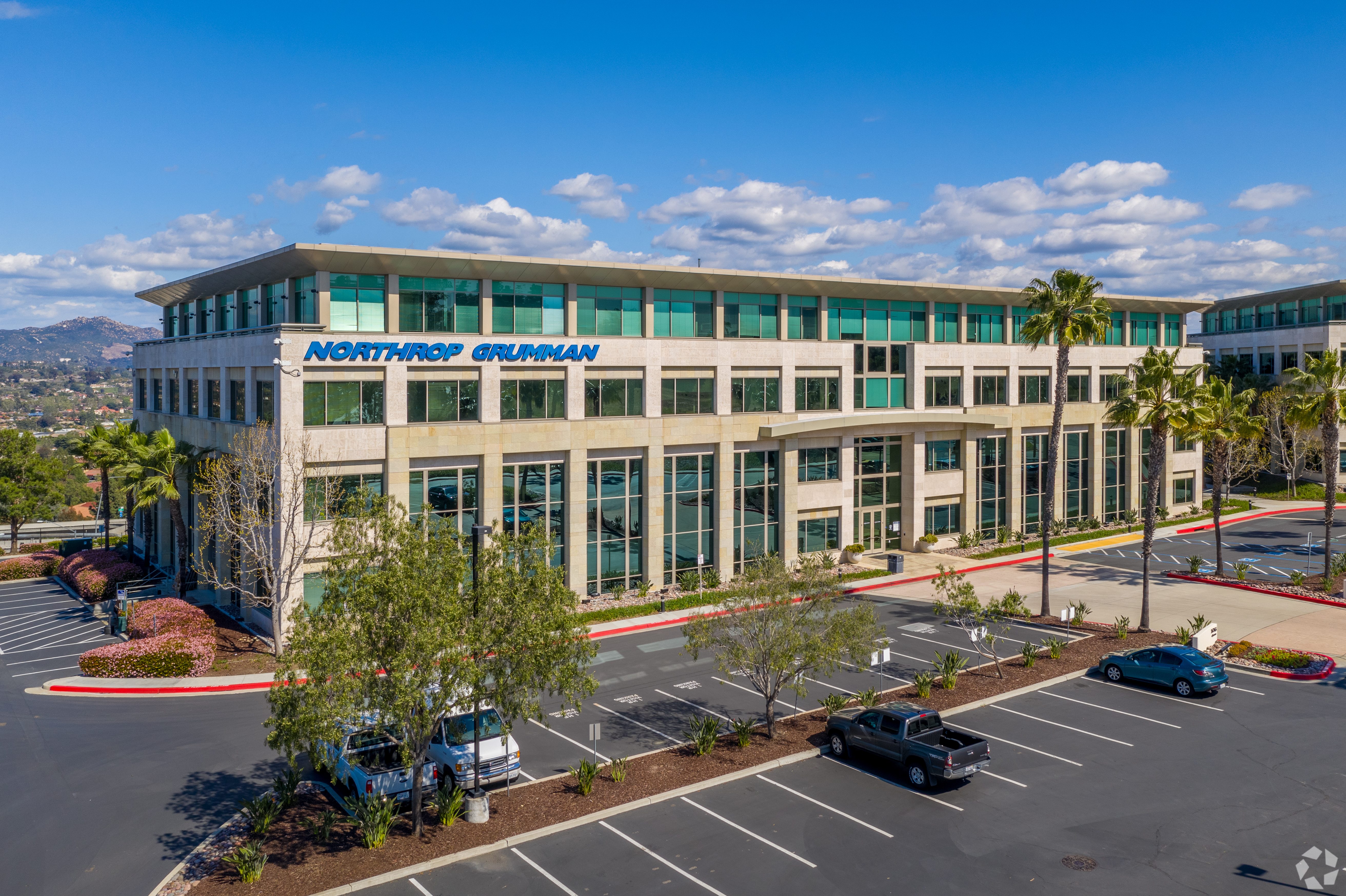 Apple grows presence in Rancho Bernardo, now largest tech tenant in the market - Vimarsana News