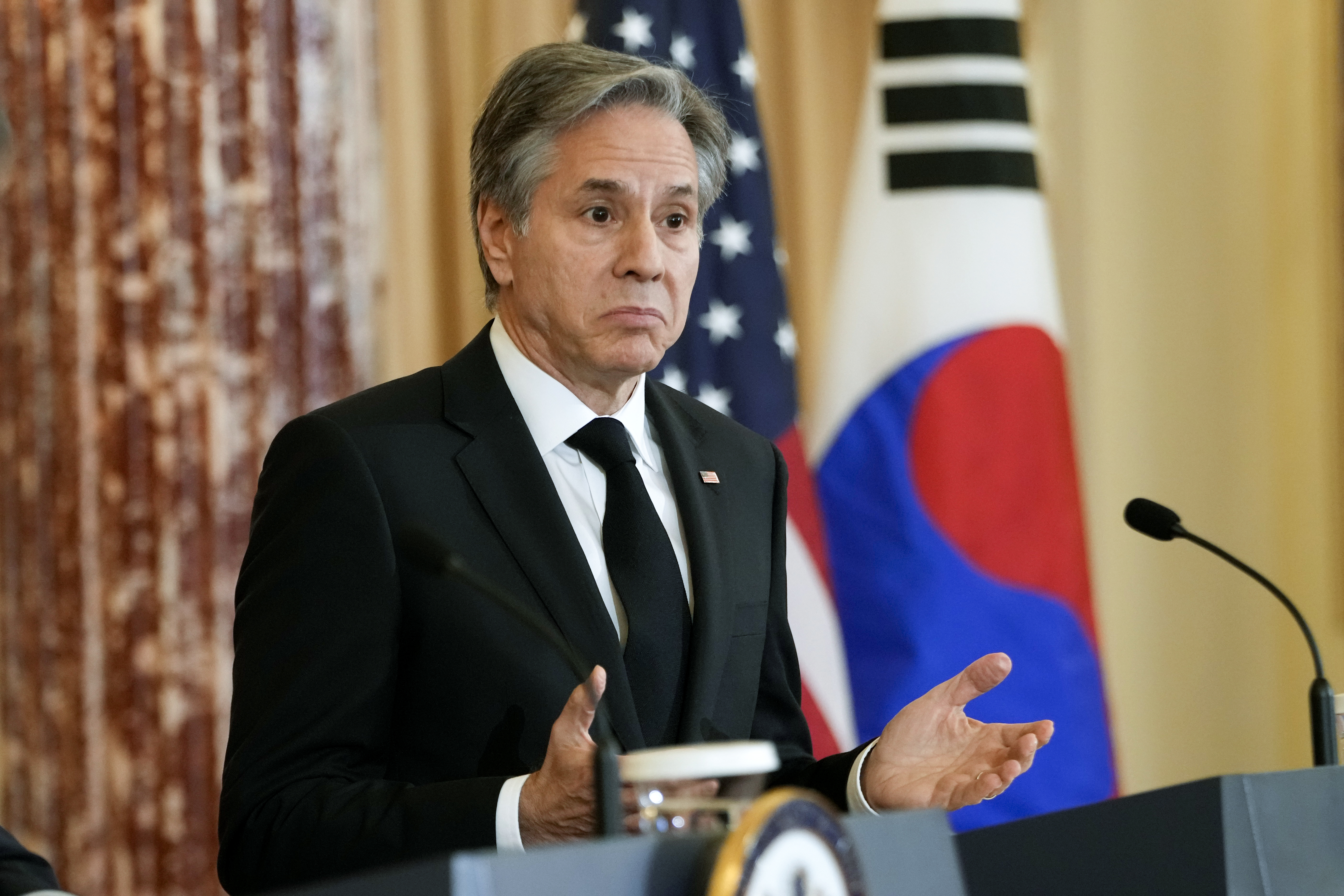 China downplays Blinken's canceled visit over suspected spy balloon in U.S. - Vimarsana News