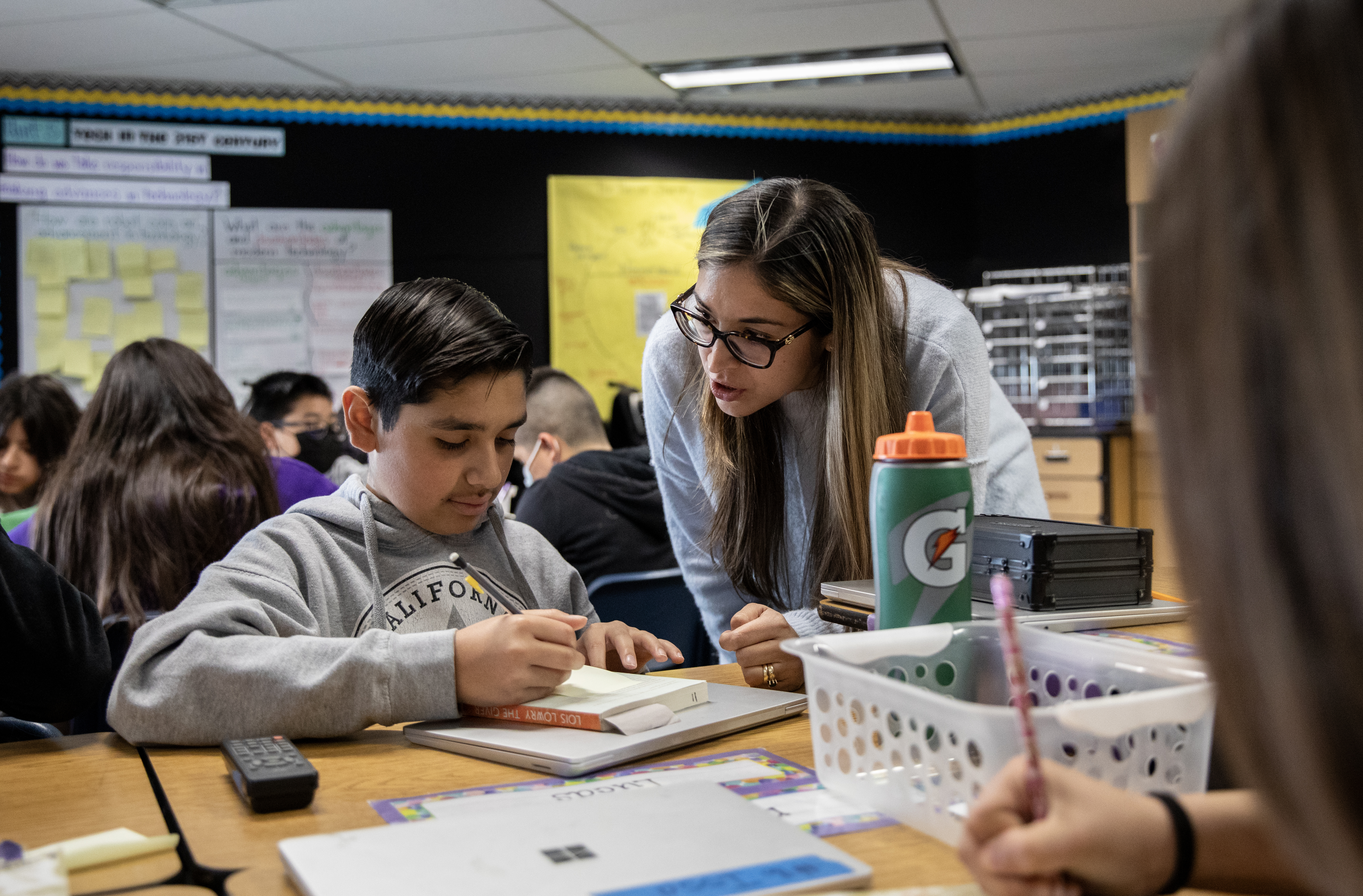 San Diego County schools badly need these hard-to-staff teachers. Can residency programs help? - Vimarsana News