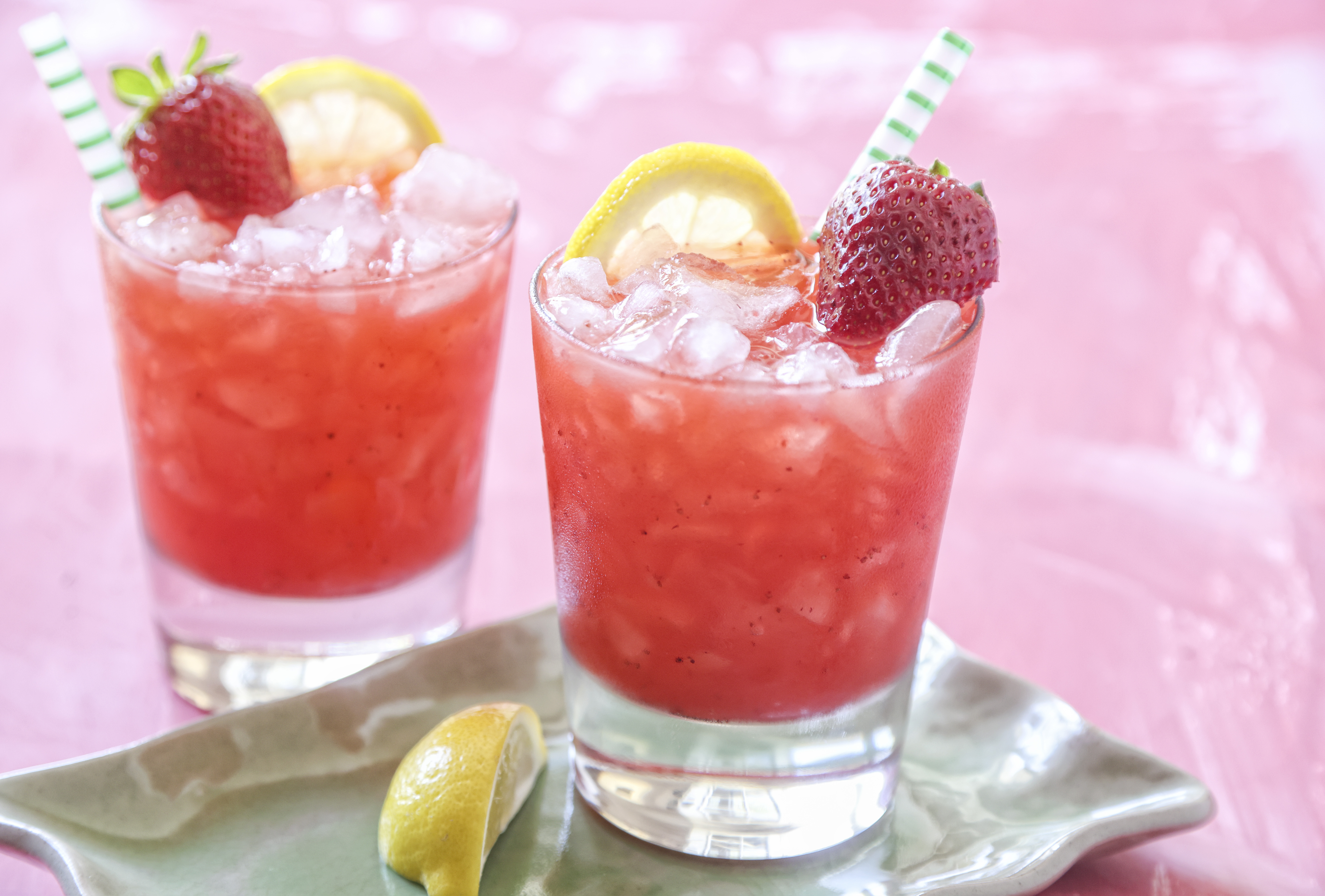 Strawberry lemonade days work their seasonal magic - Vimarsana News
