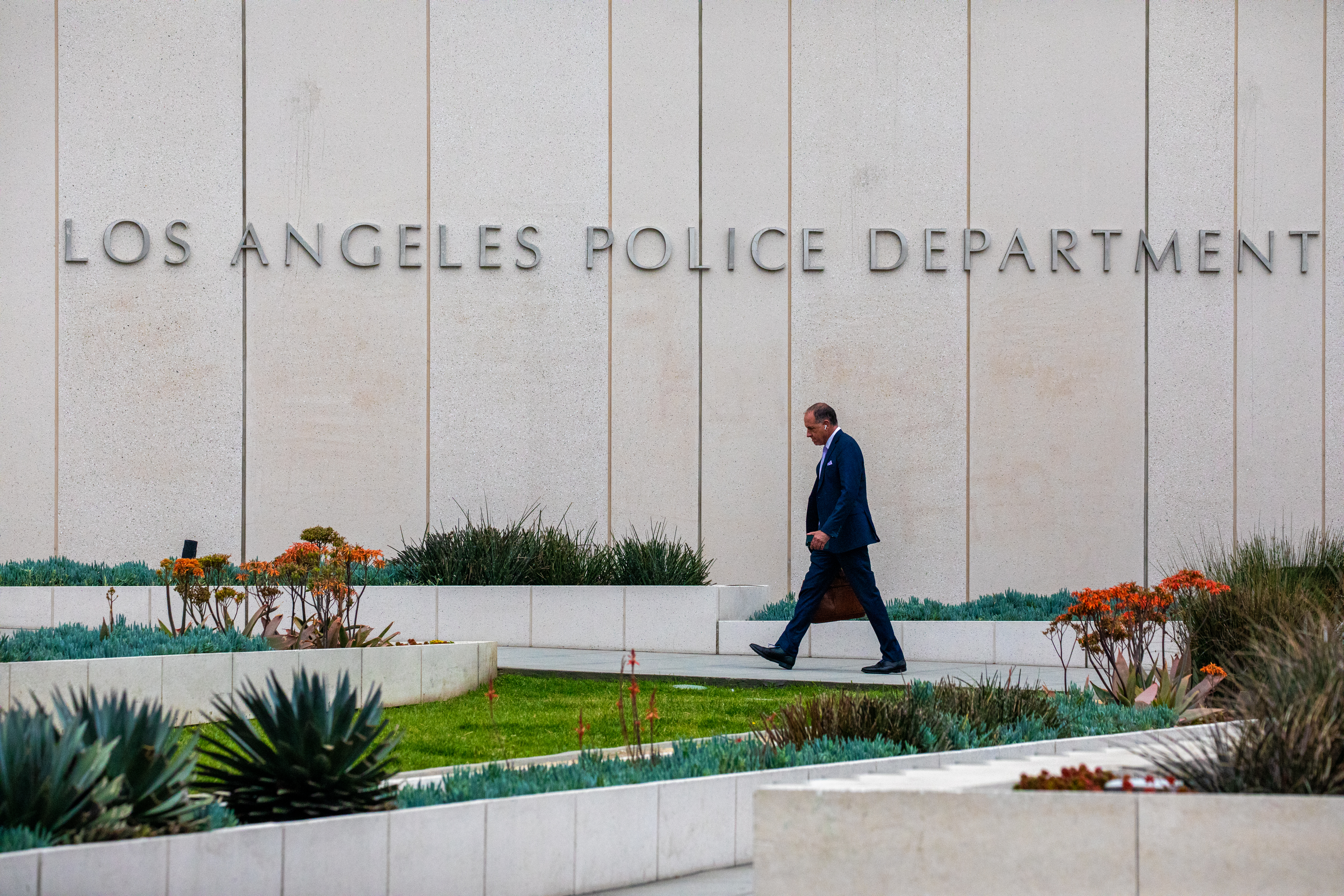 LAPD identifies officer involved in second on-duty shooting in 7 months - Vimarsana News