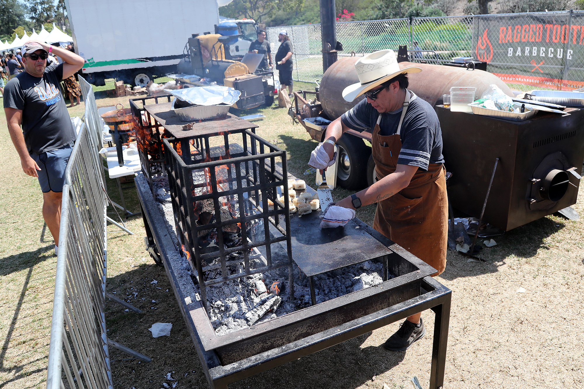 Heritage Barbecue's Craft BBQ Invitational brings the country's best pitmasters to Orange County - Vimarsana News