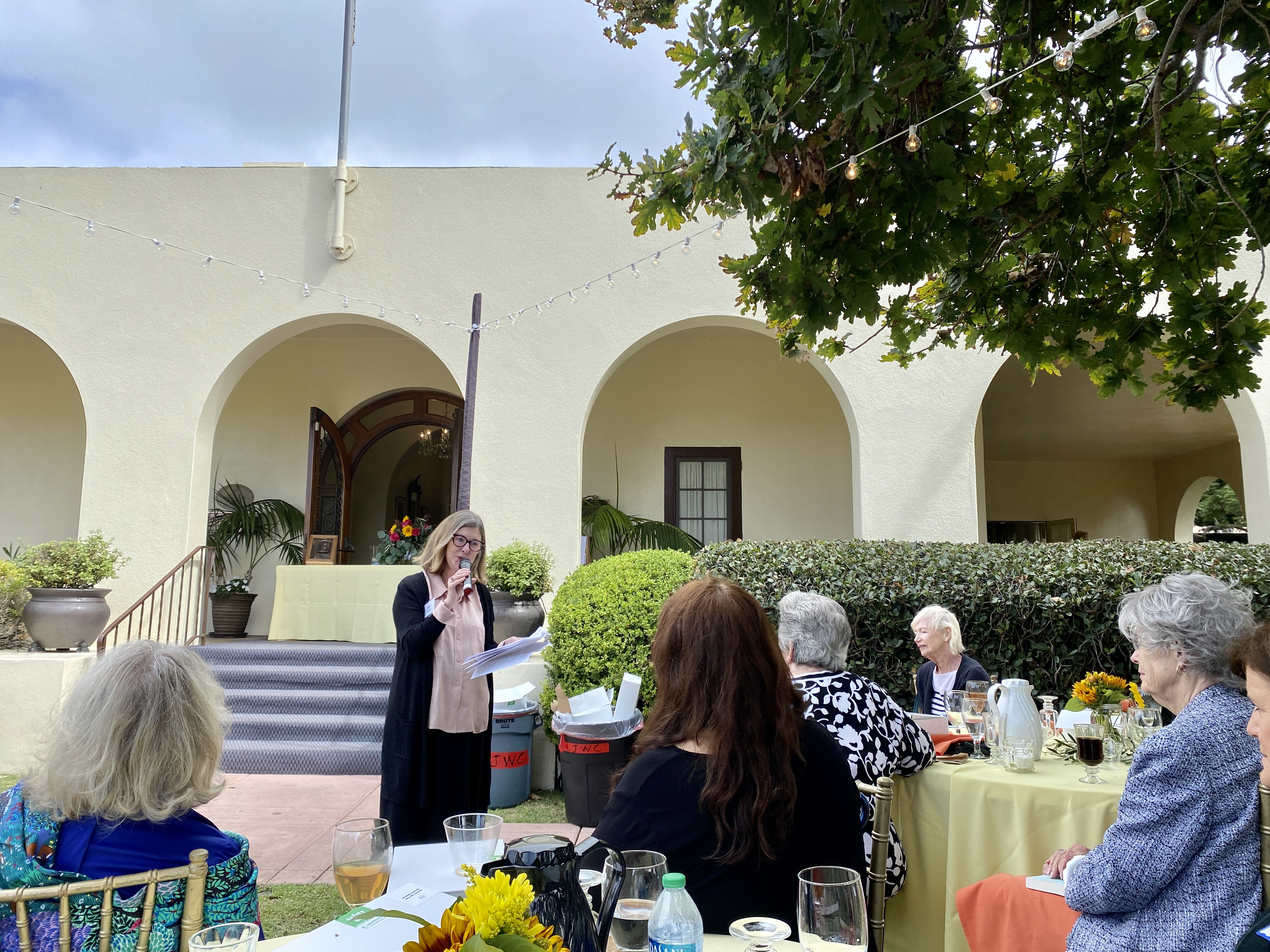 'We're back': La Jolla Woman's Club celebrates history with first luncheon in 19 months - Vimarsana News