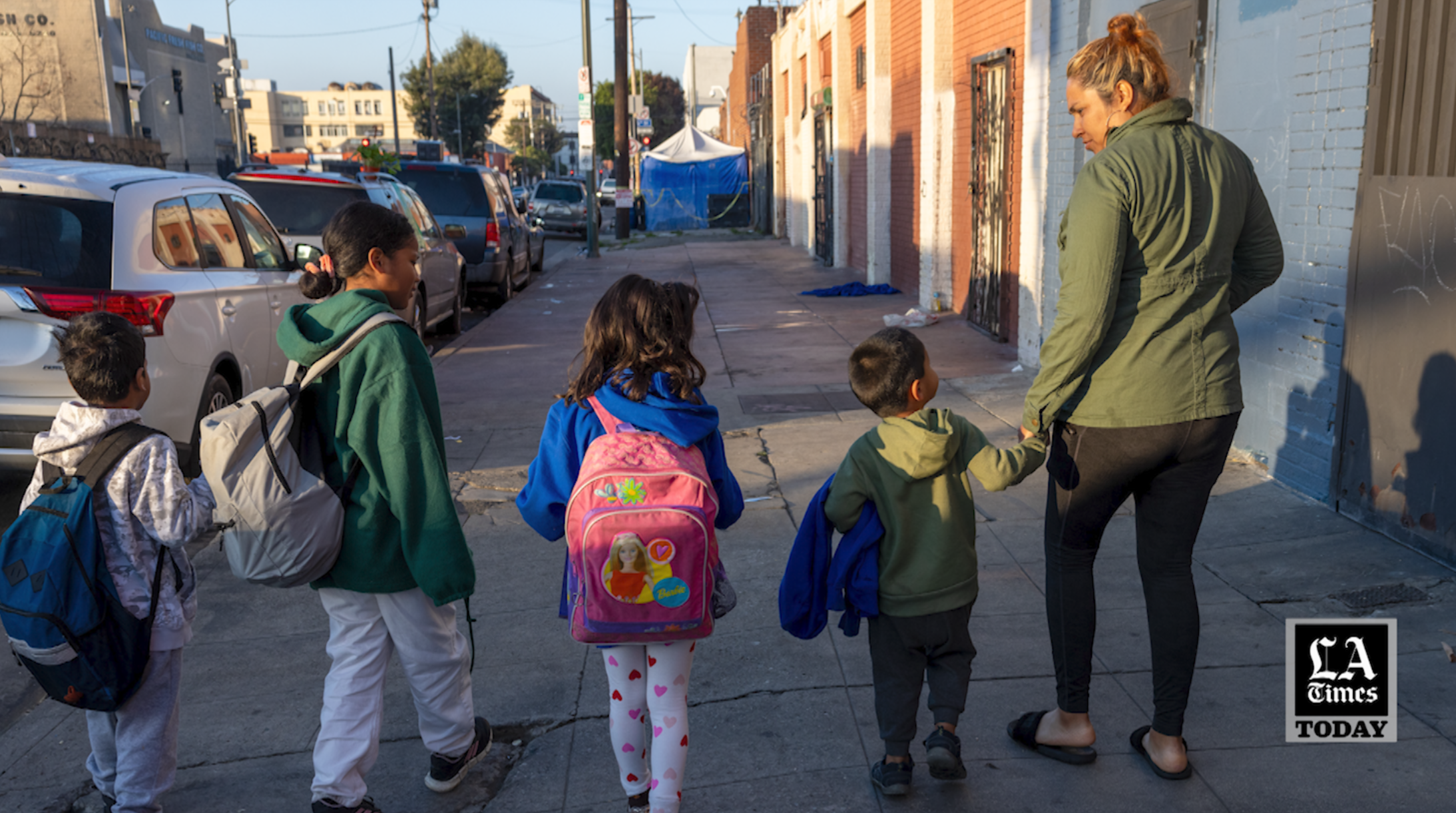 LA Times Today: Children on Skid Row: Four migrant families form a tenuous community - Vimarsana News