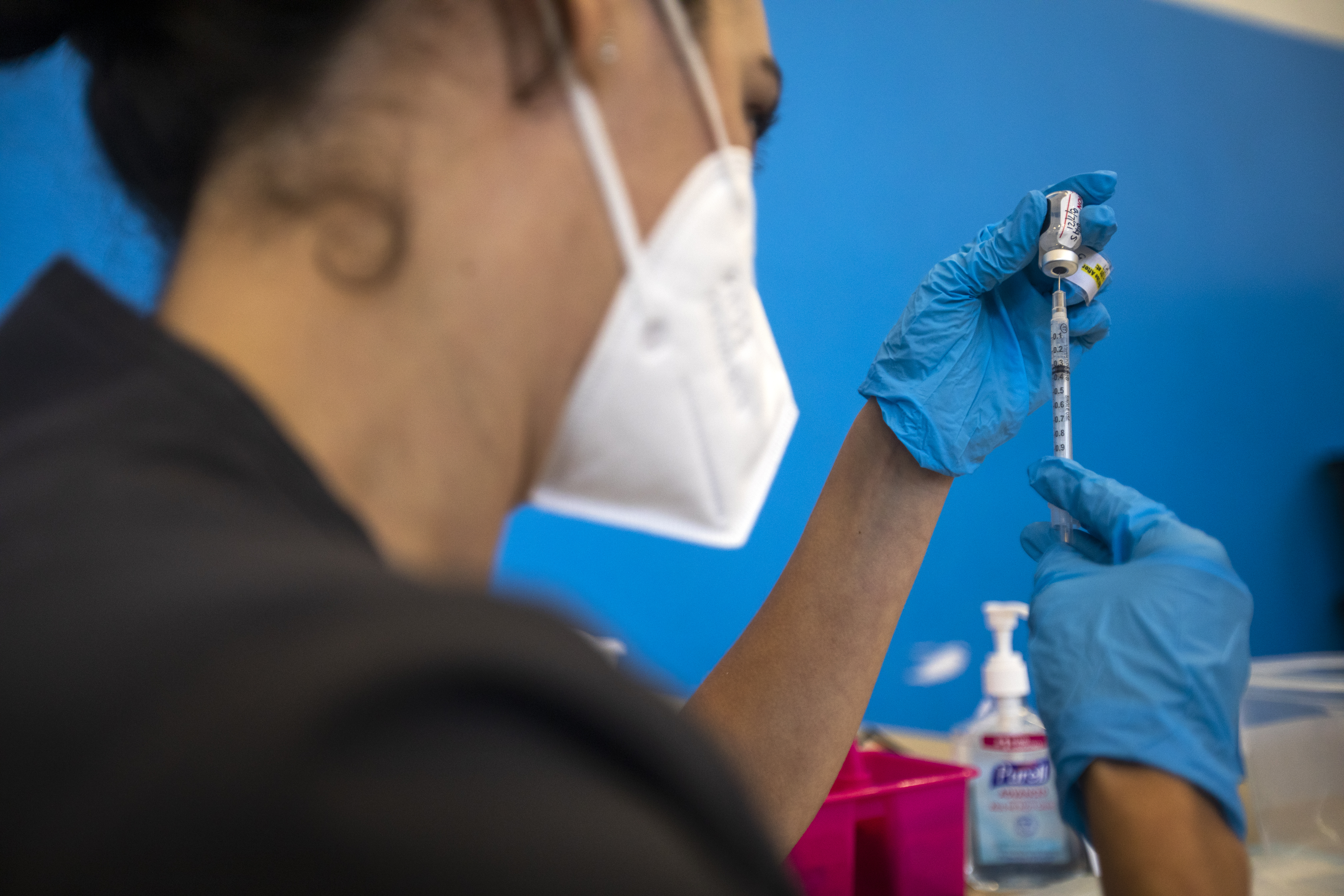 COVID-19 vaccines more protective than past infection, study shows - Vimarsana News