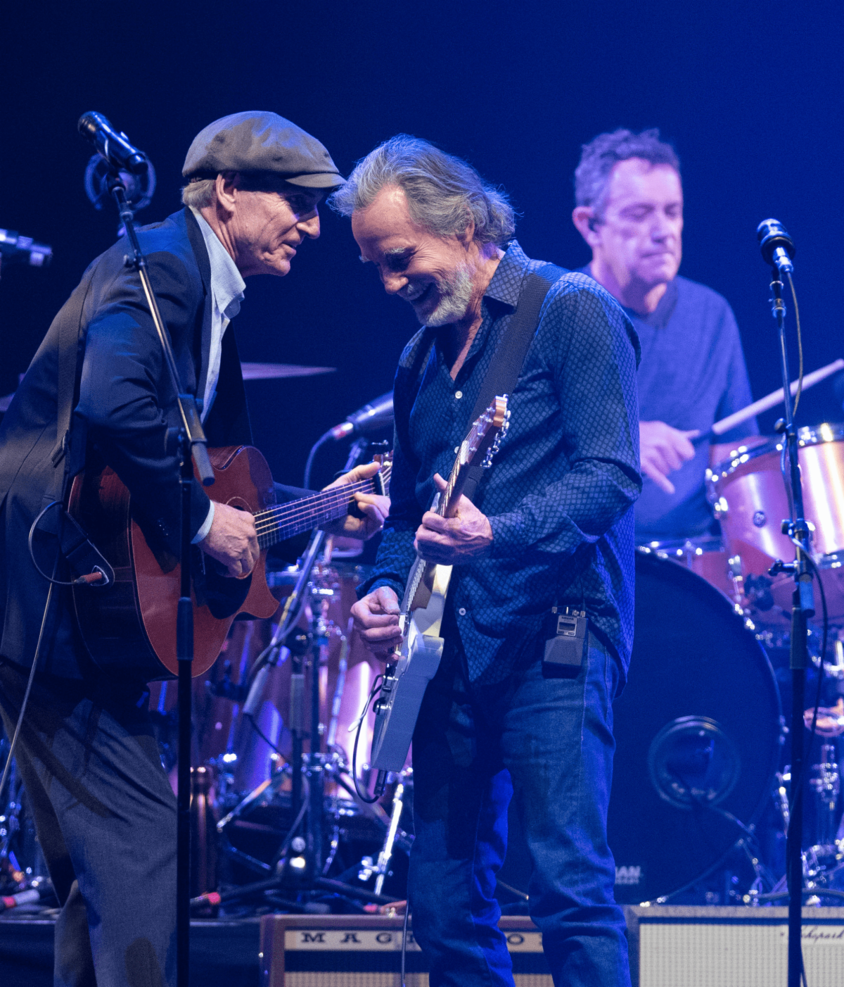 James Taylor and Jackson Browne, on joint tour, embraced by Taylor Swift, Phoebe Bridgers and new generation - Vimarsana News