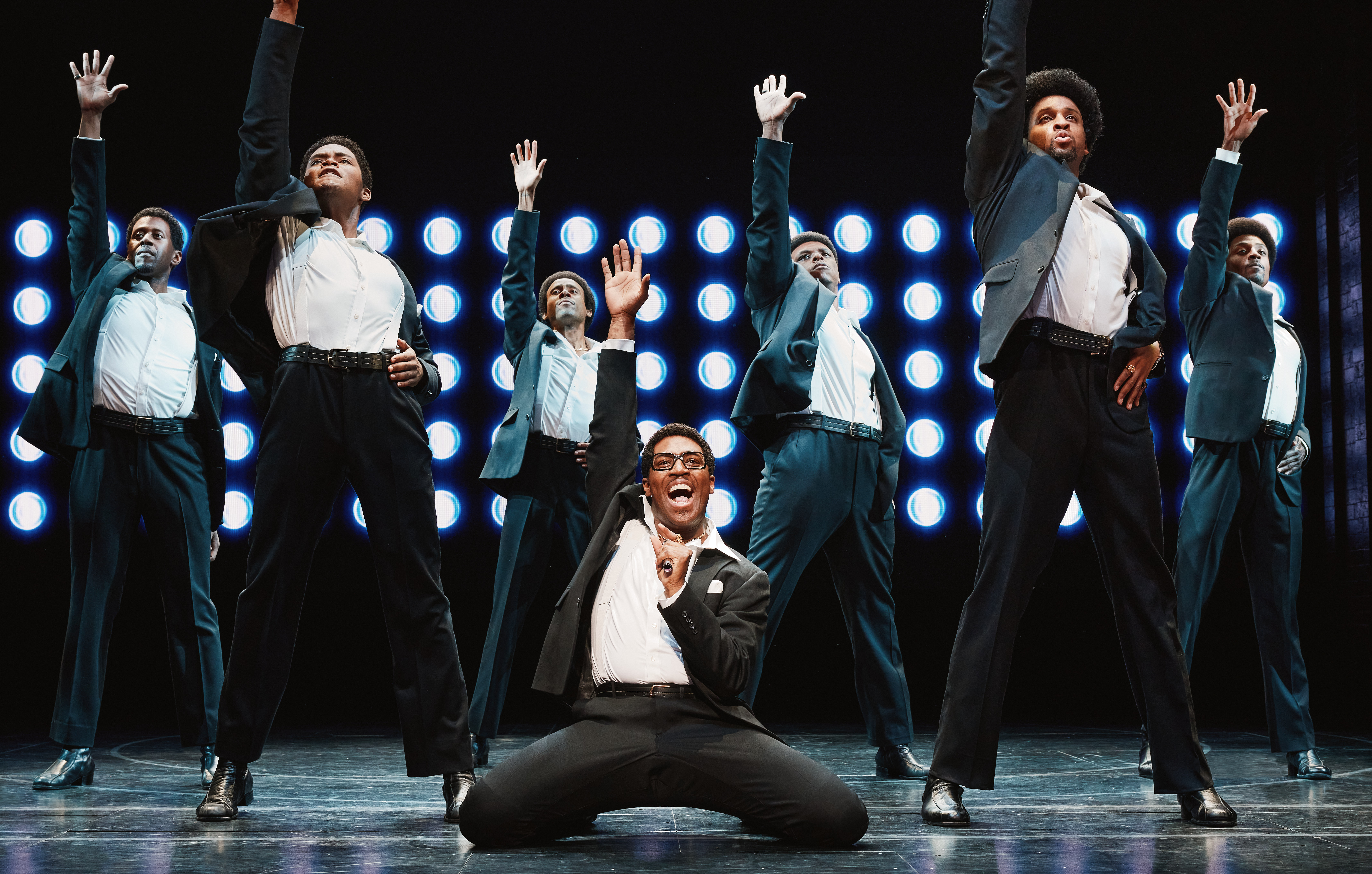 Former La Jolla Playhouse chief Des McAnuff shares his 'Ain't Too Proud' journey - Vimarsana News