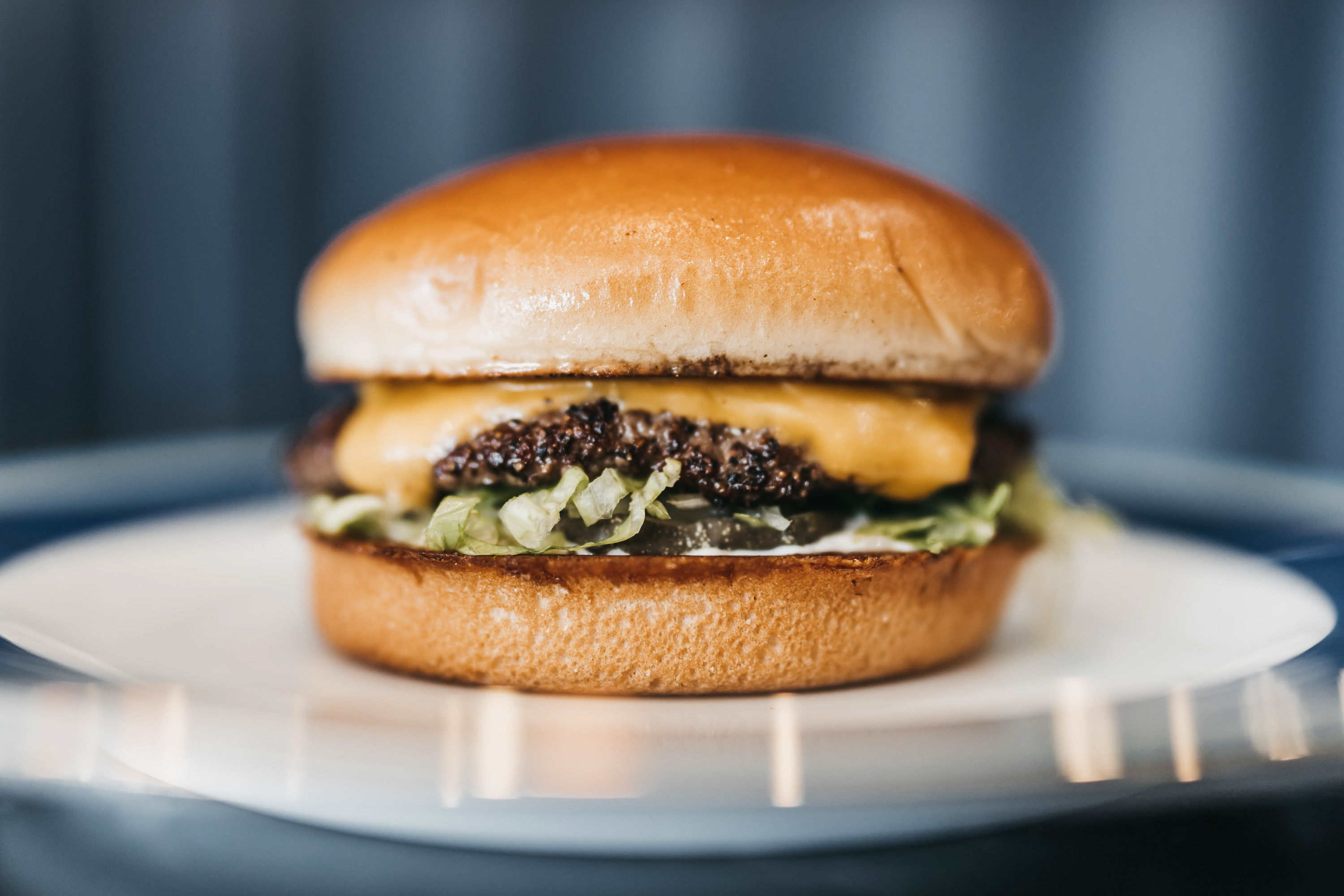 A new Fairfax burger spot is bridging quality and affordability - Vimarsana News